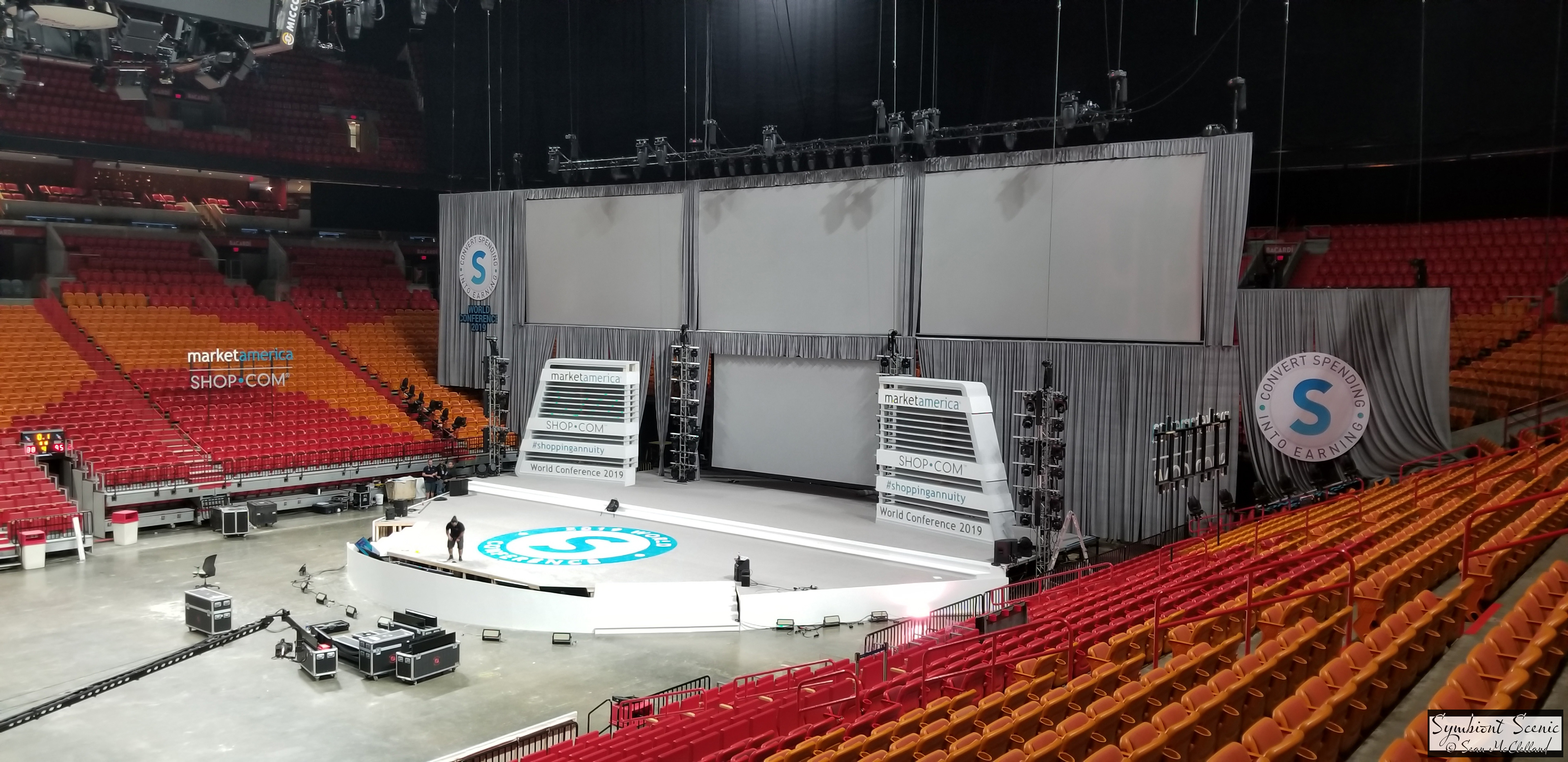 MAWC 2019 Miami Airlines Arena Install Progress