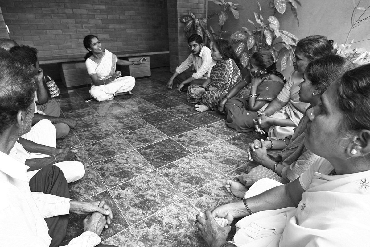 Patients have access to experienced counselors like Renuka, who strive to put bewildered and fearful minds at ease. There are group and individual counseling sessions with family members and caregivers, many of whom are illiterate and harbor common misconceptions like cancer being contagious.