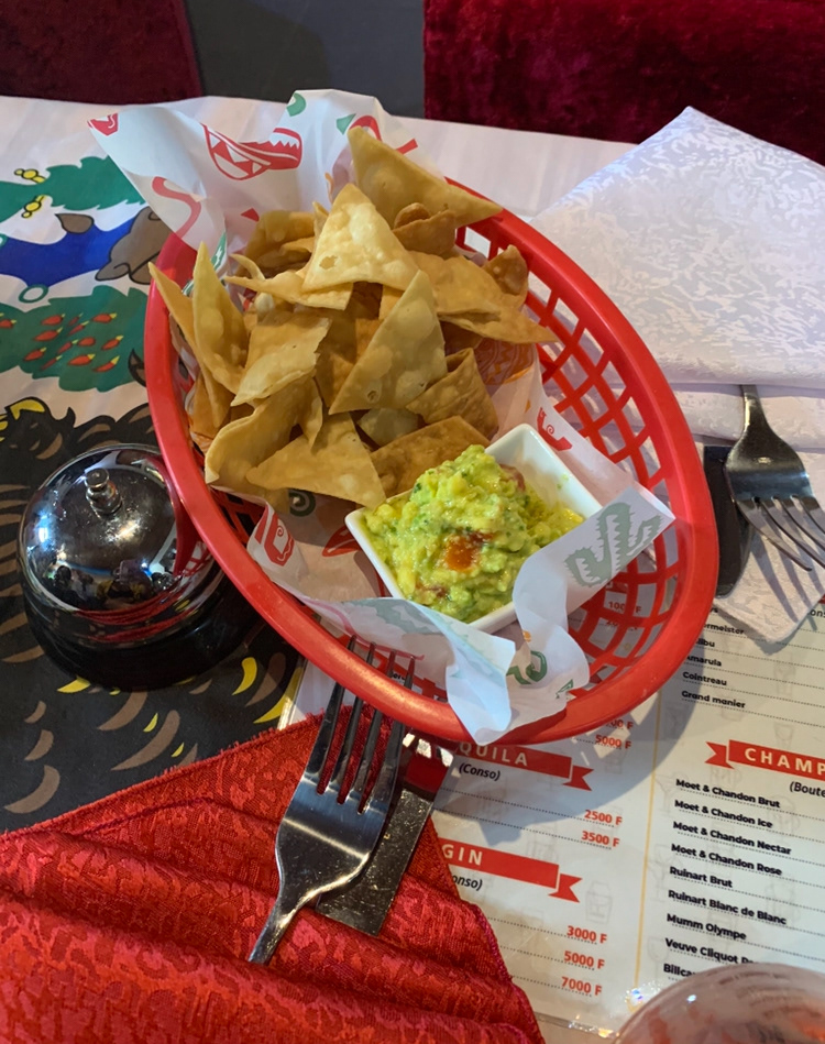 Guacamole et chips
