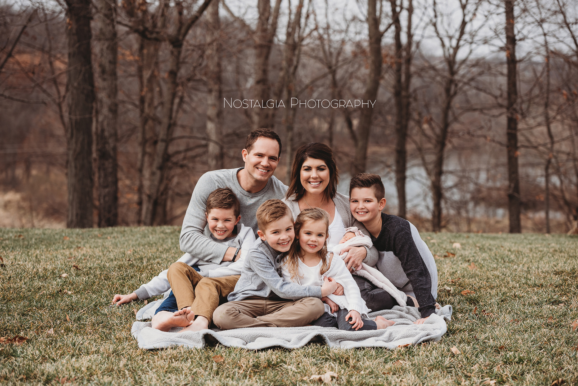 Nostalgia Photography - Family Portraits