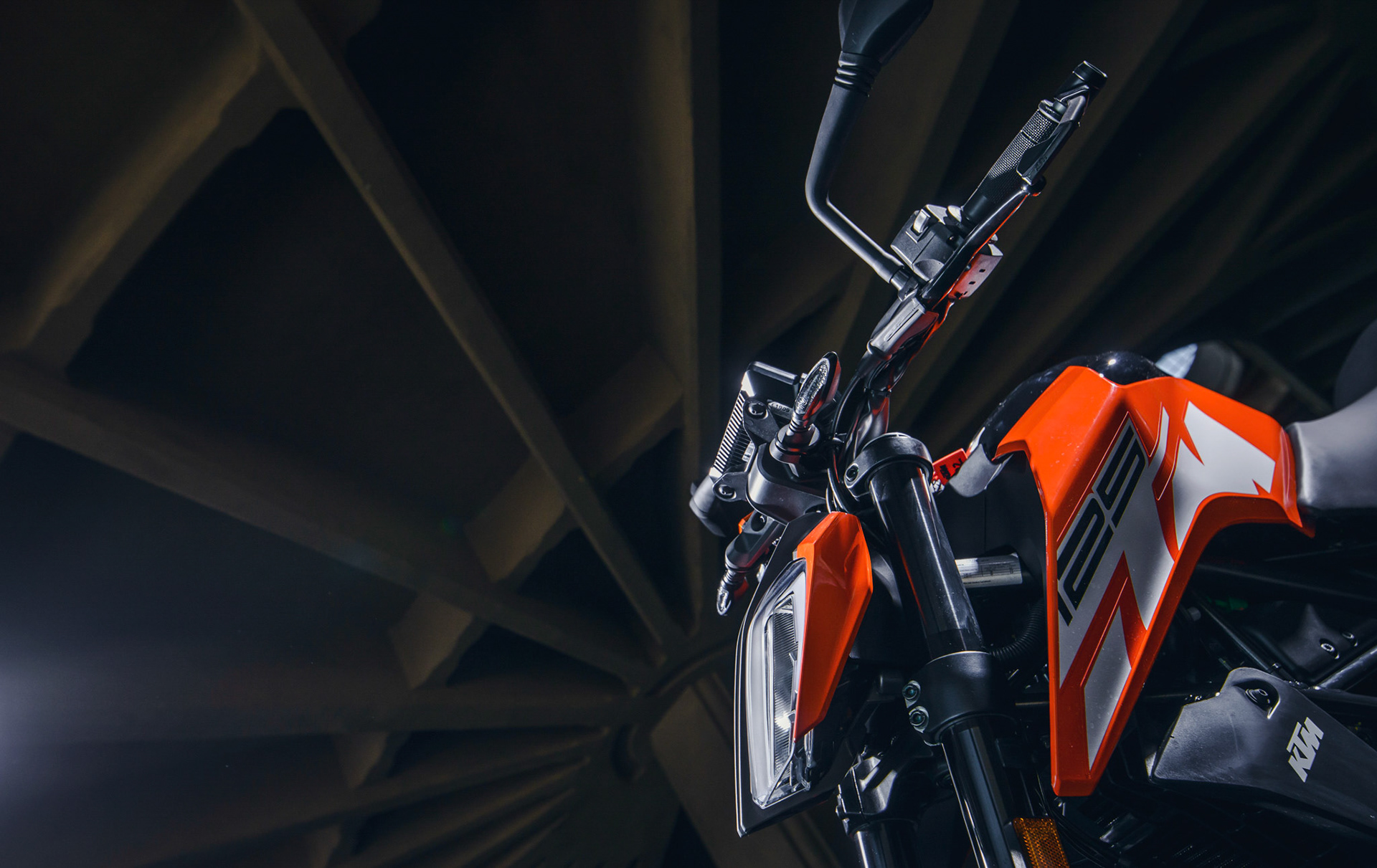 SavageDivision - KTM Duke 125 at Turin / Photo SavageDivision - KTM Duke 125 at Turin / Photo