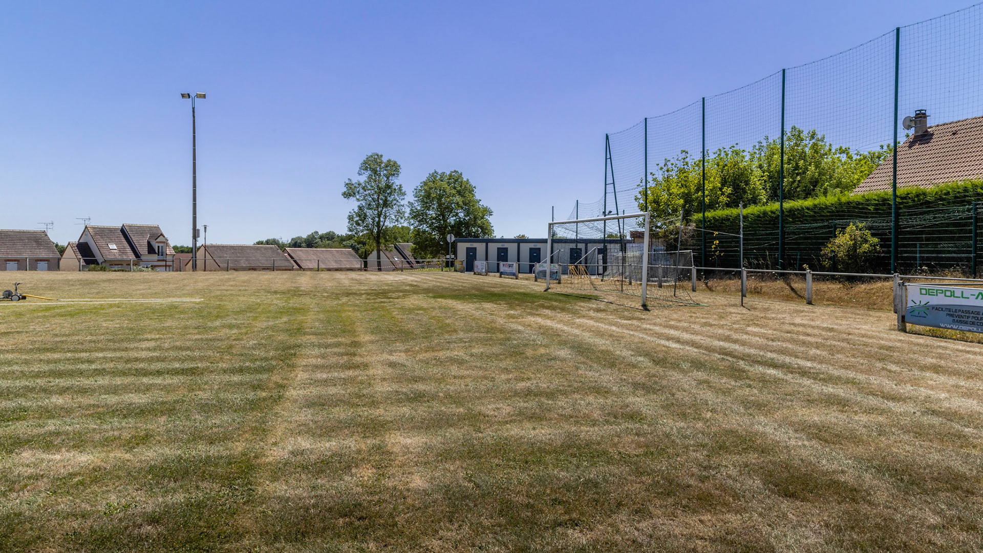 Terrain de Foot de Savigny-en-Sancerre