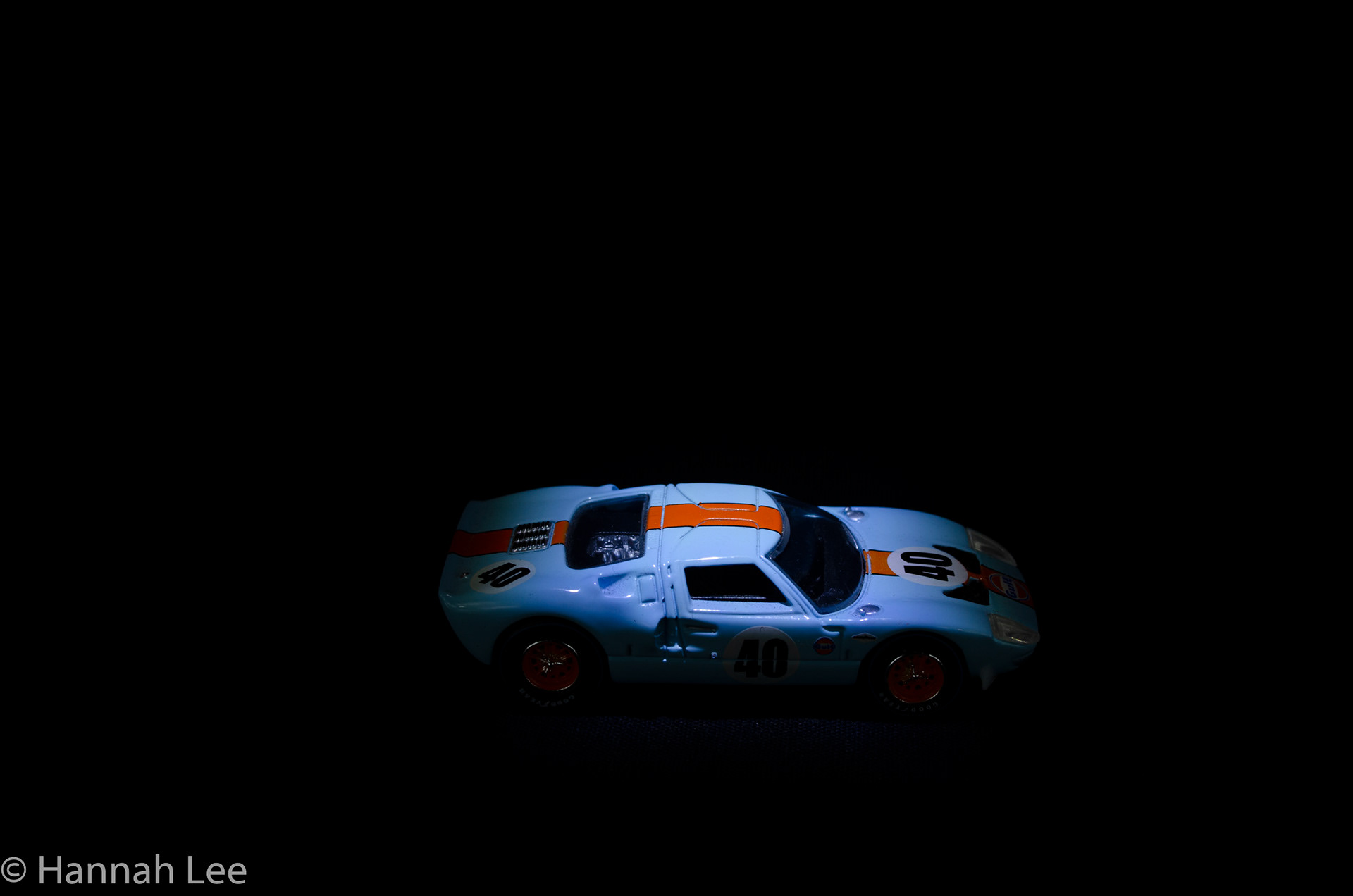 6. Top Lighting: 1/200 f 8.0 30mm iso 100