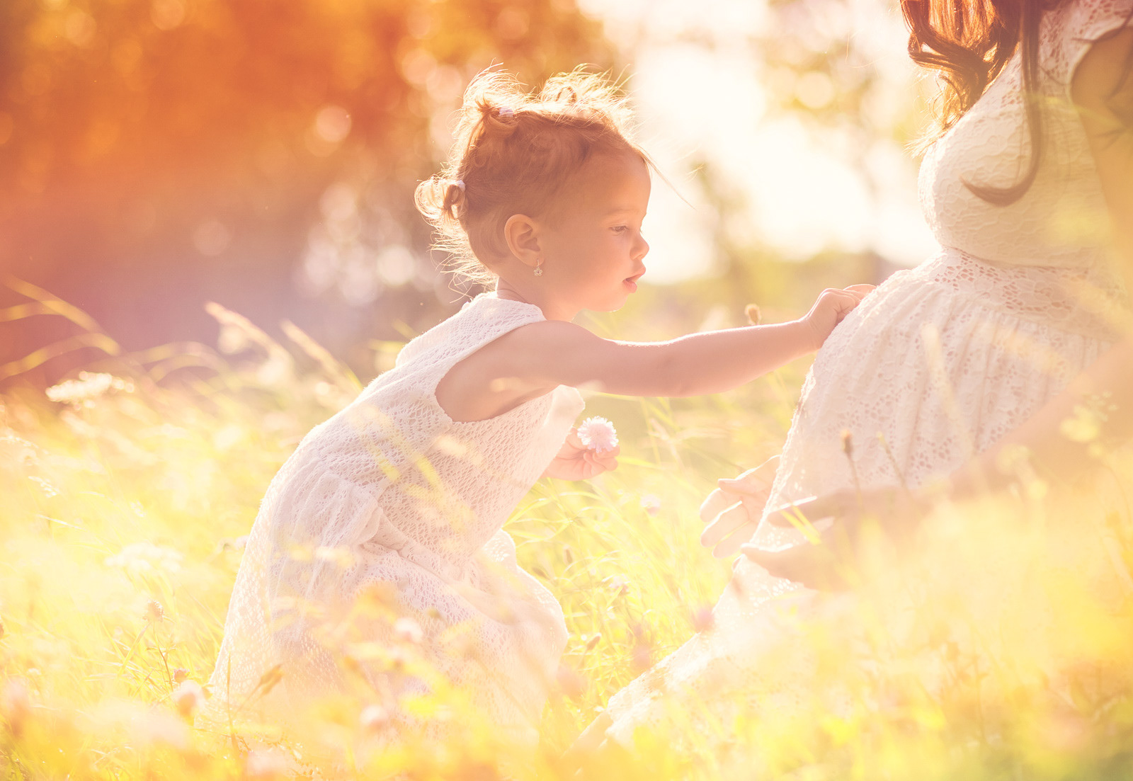 Maternity photo session in Canberra.