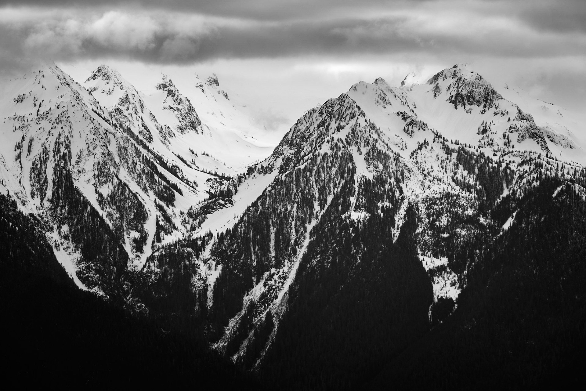 Mt. Carrie and the hanging valley carved by the Carrie Glacier.