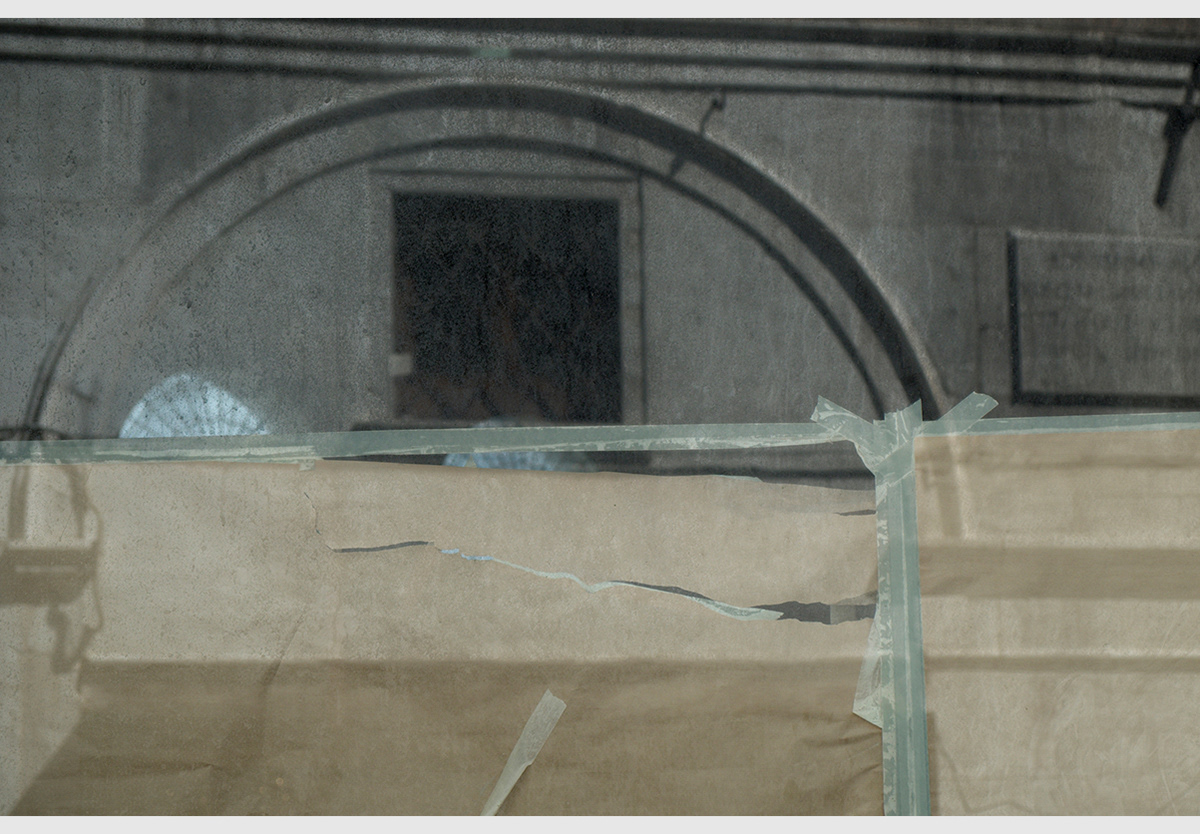 krystina stimakovits, photography, art photography, urban, abstraction, krystinastima, london, stima-images, myportfolio, steps into a mirror, mirror, glass, window, reflection, water, facade, layers