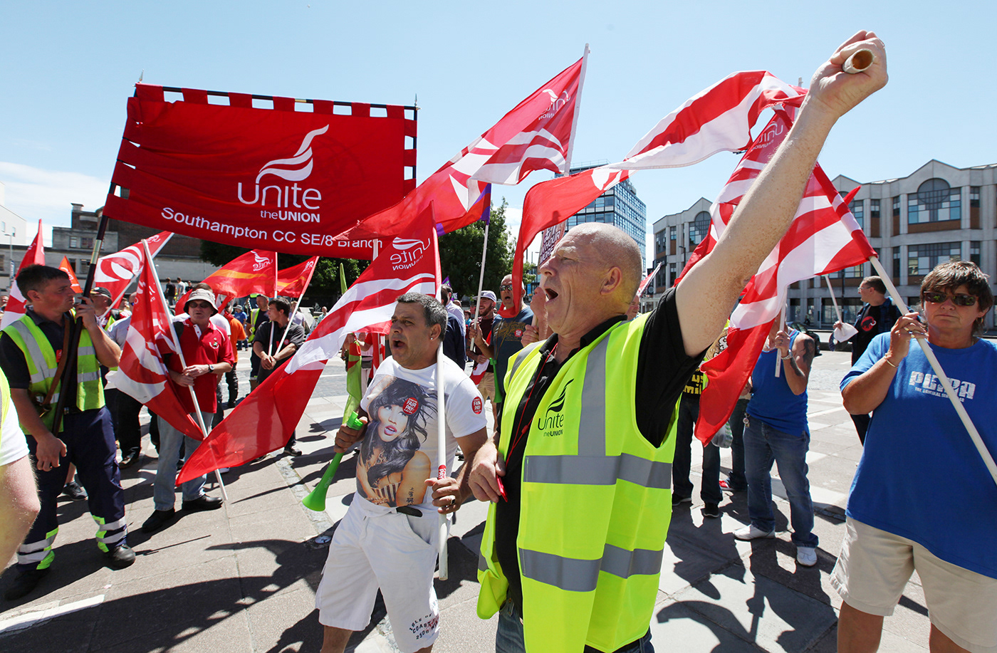 News photography by Hampshire photographer Stuart Martin