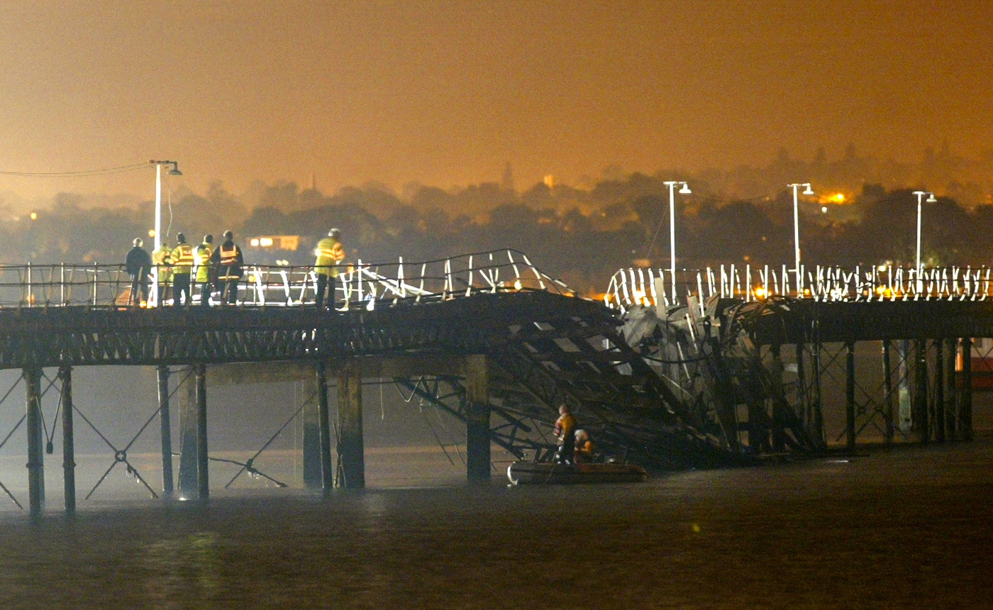 News photography by Hampshire photographer Stuart Martin