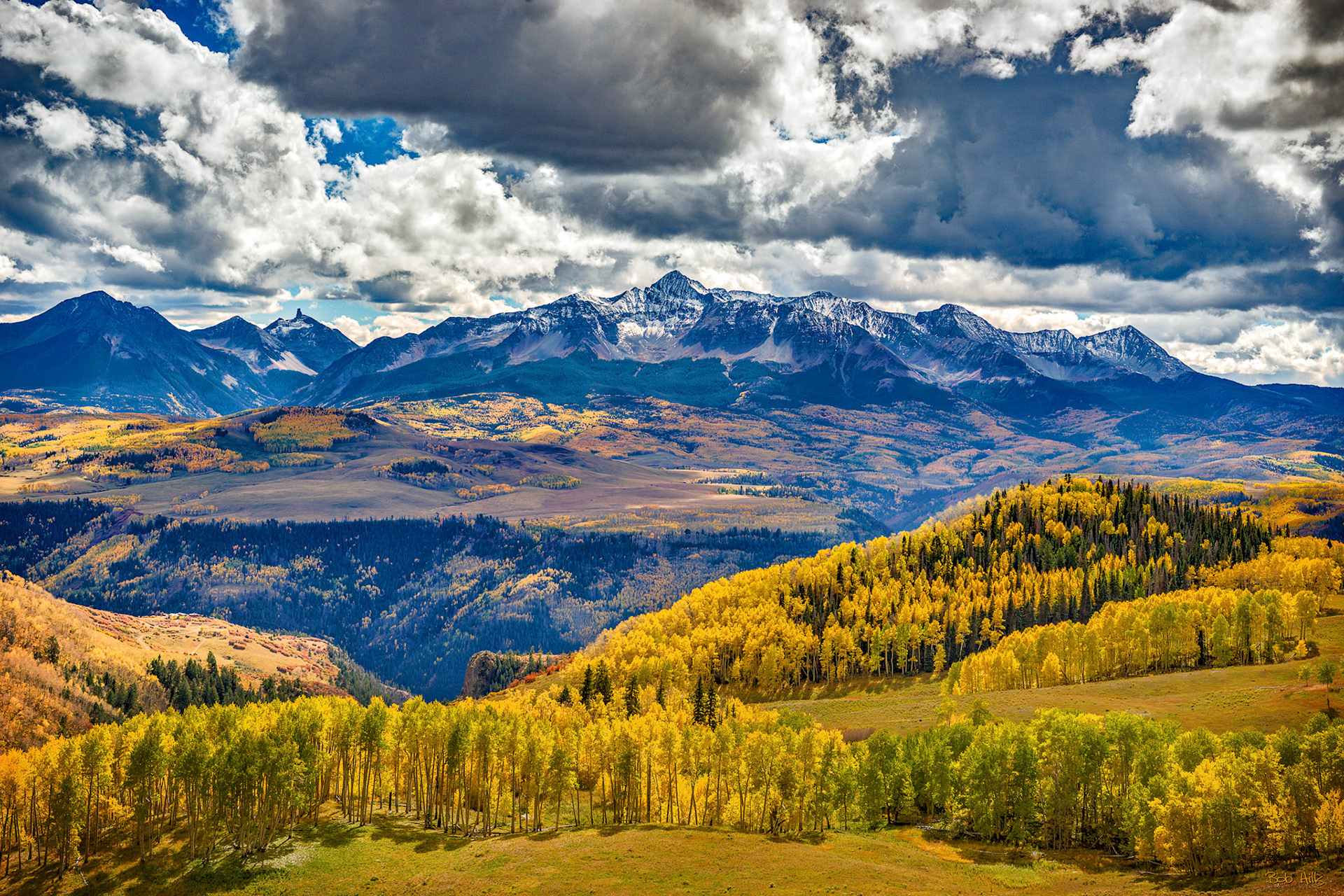 Bob Hills - Rocky Mountain Autumn