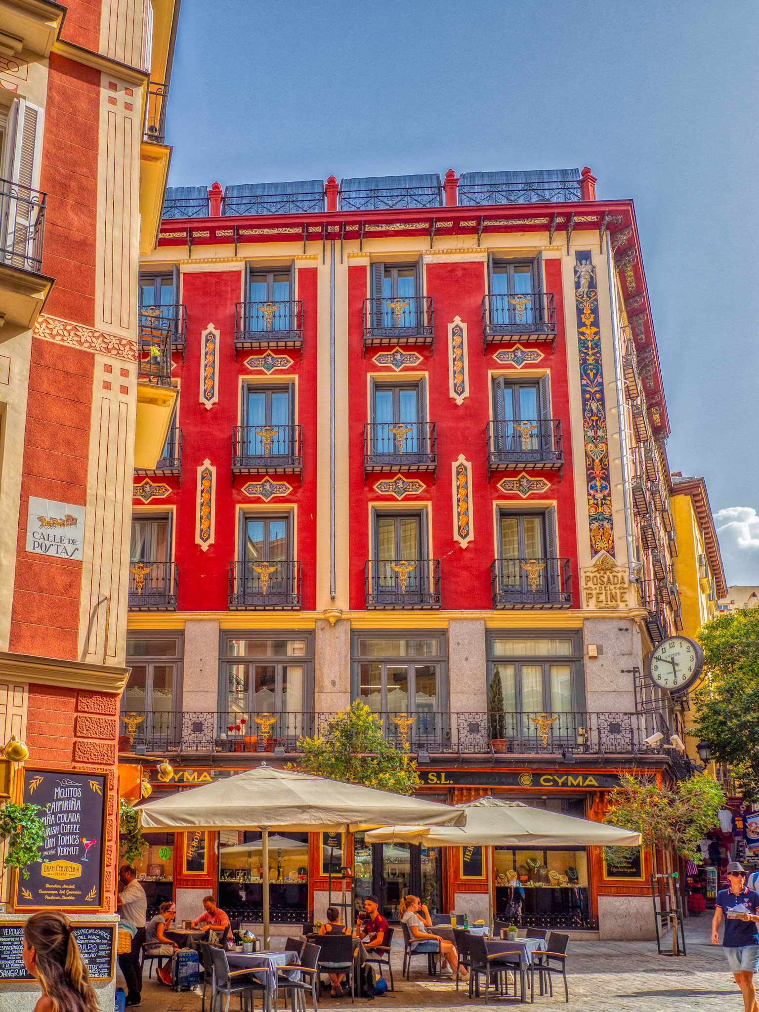 Intersection of Calle Postas & Calle de la Sal