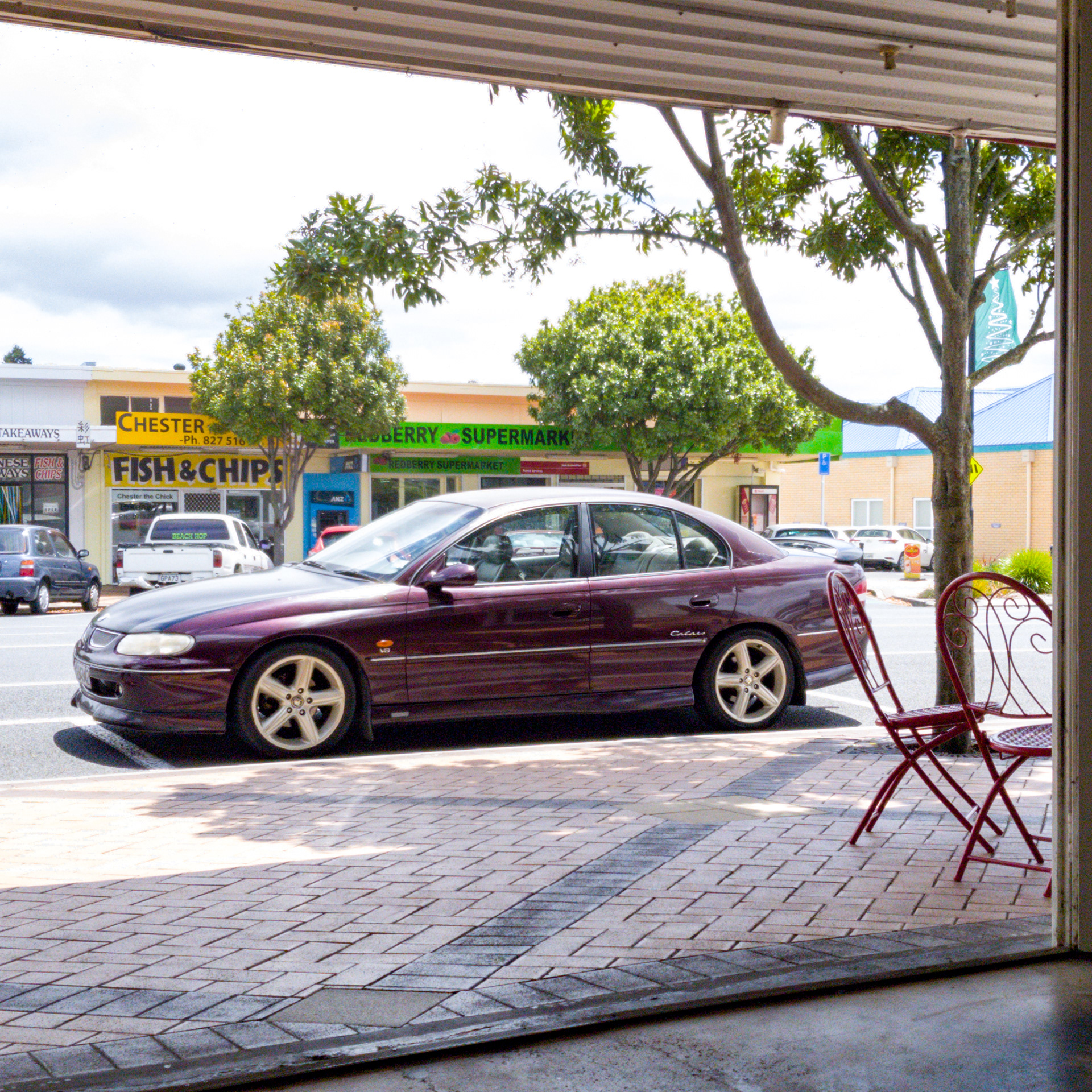 shops