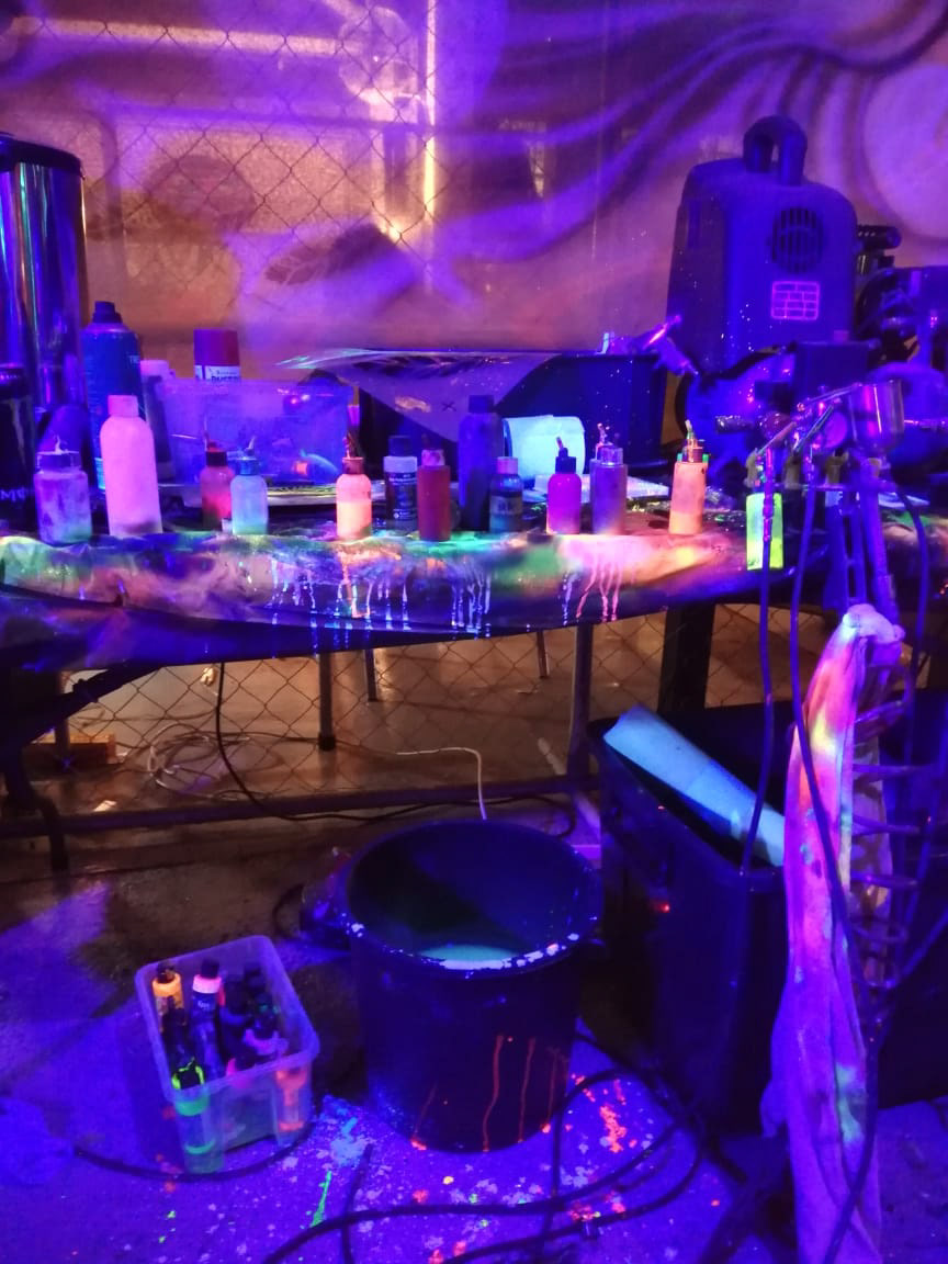 Diabolique Airbrush UV makeup table all under blacklight