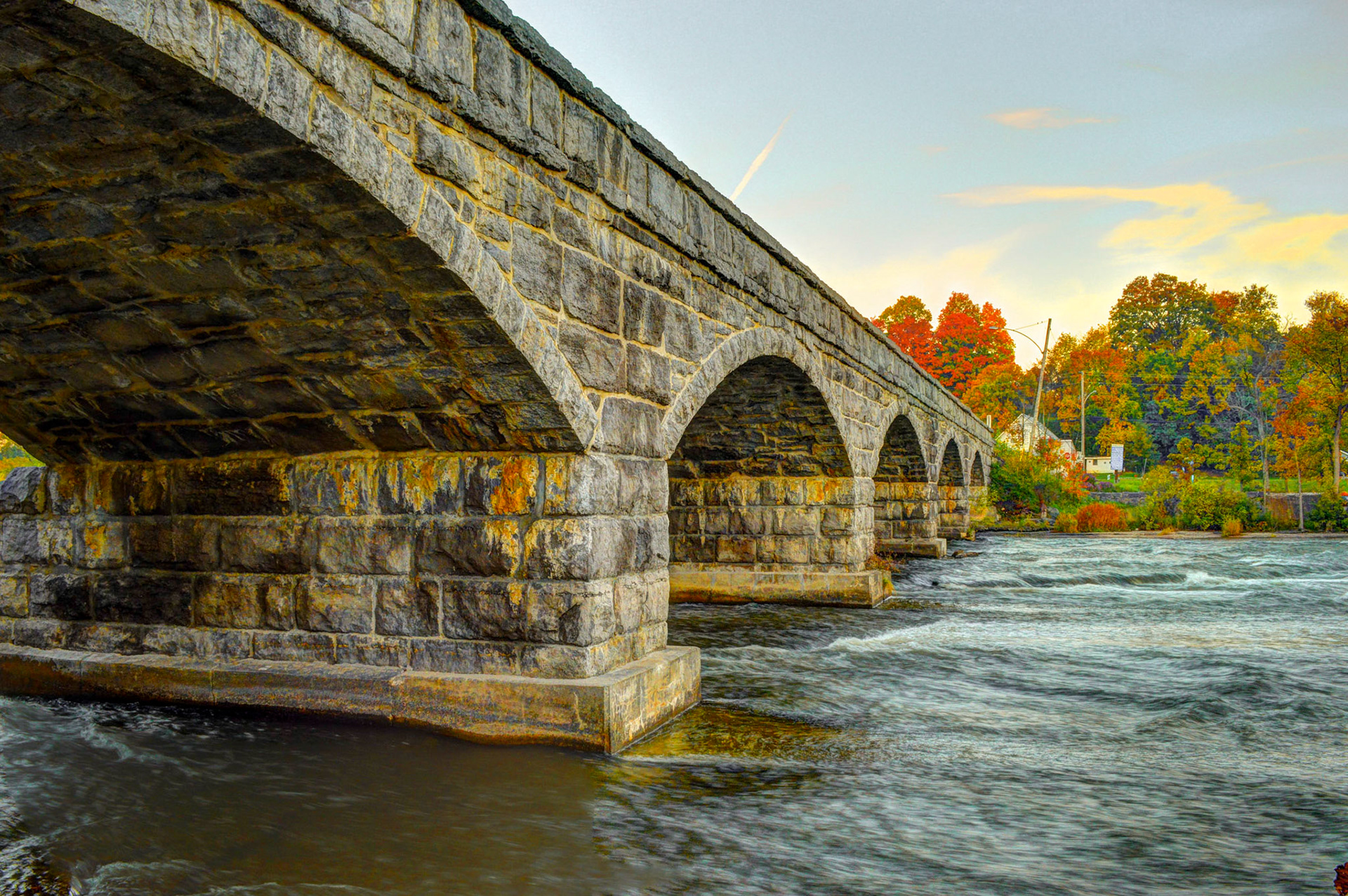 Pakenham 5 arch stone bridge
