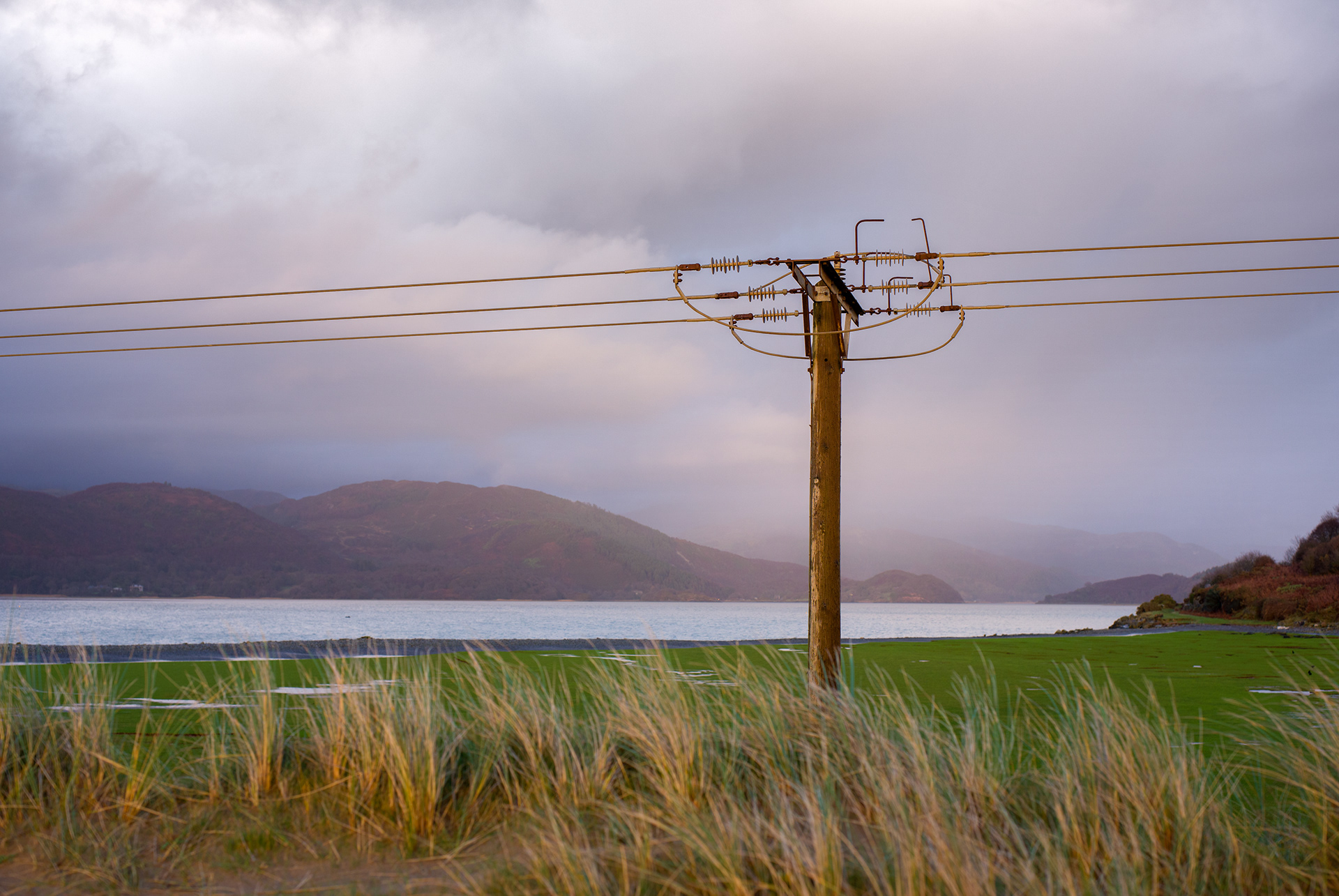 marcin noga, hackney, photograph, photographer, photography, London, studio, photo shoot, image, picture, fine, art, artist, British, award, winning, exhibition, editorial, uk, light, magazine, nikon, otus, lens, portfolio, interesting, Britain, dusk, golden hour, blue hour, sunset, landscape, view, travel, sky, place, nature, best, location, clouds, perspective, interesting,  mawddach, barmouth, eastuary, snowdonia, 