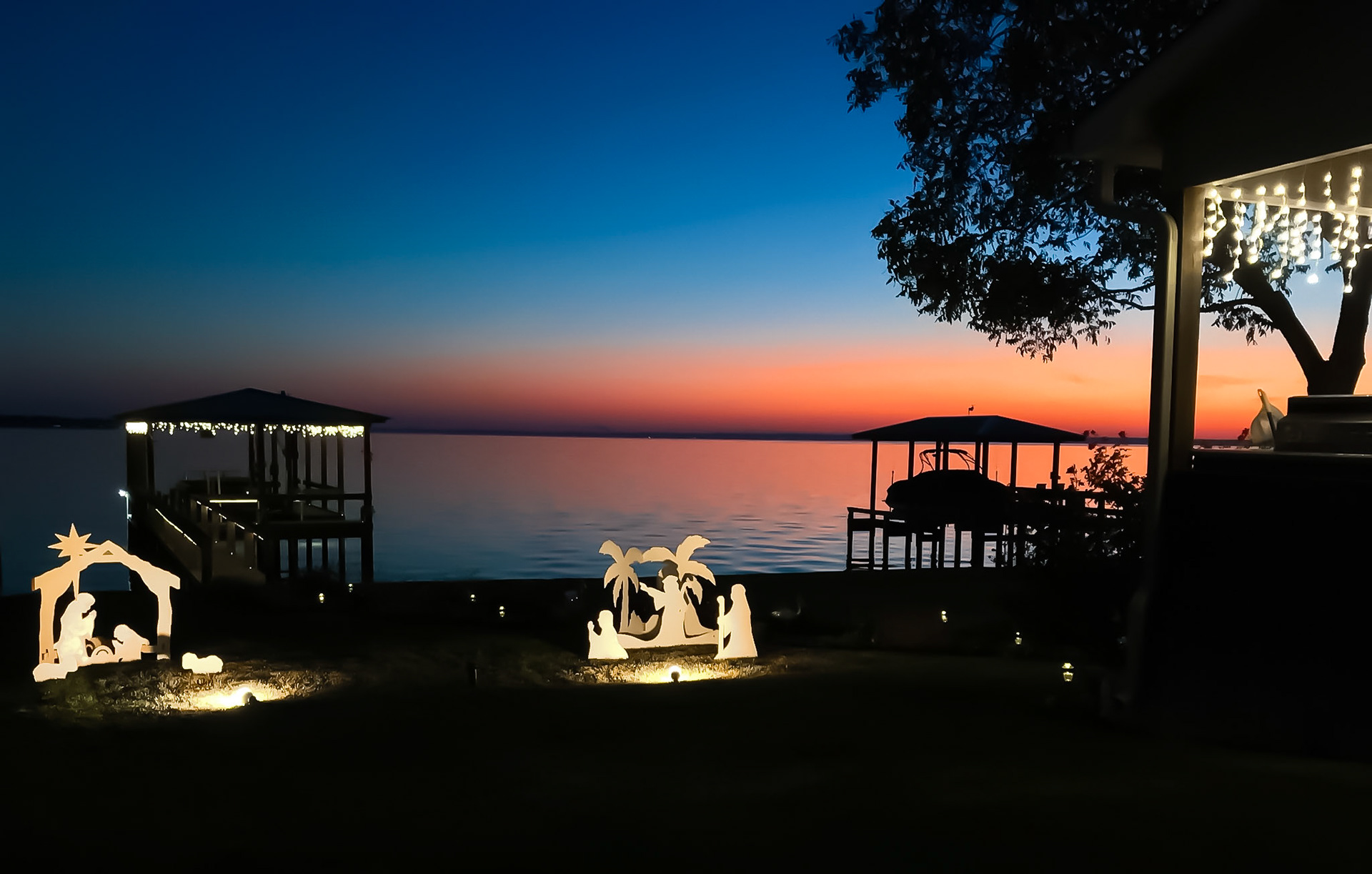 Lake Livingston Christmas Nativity