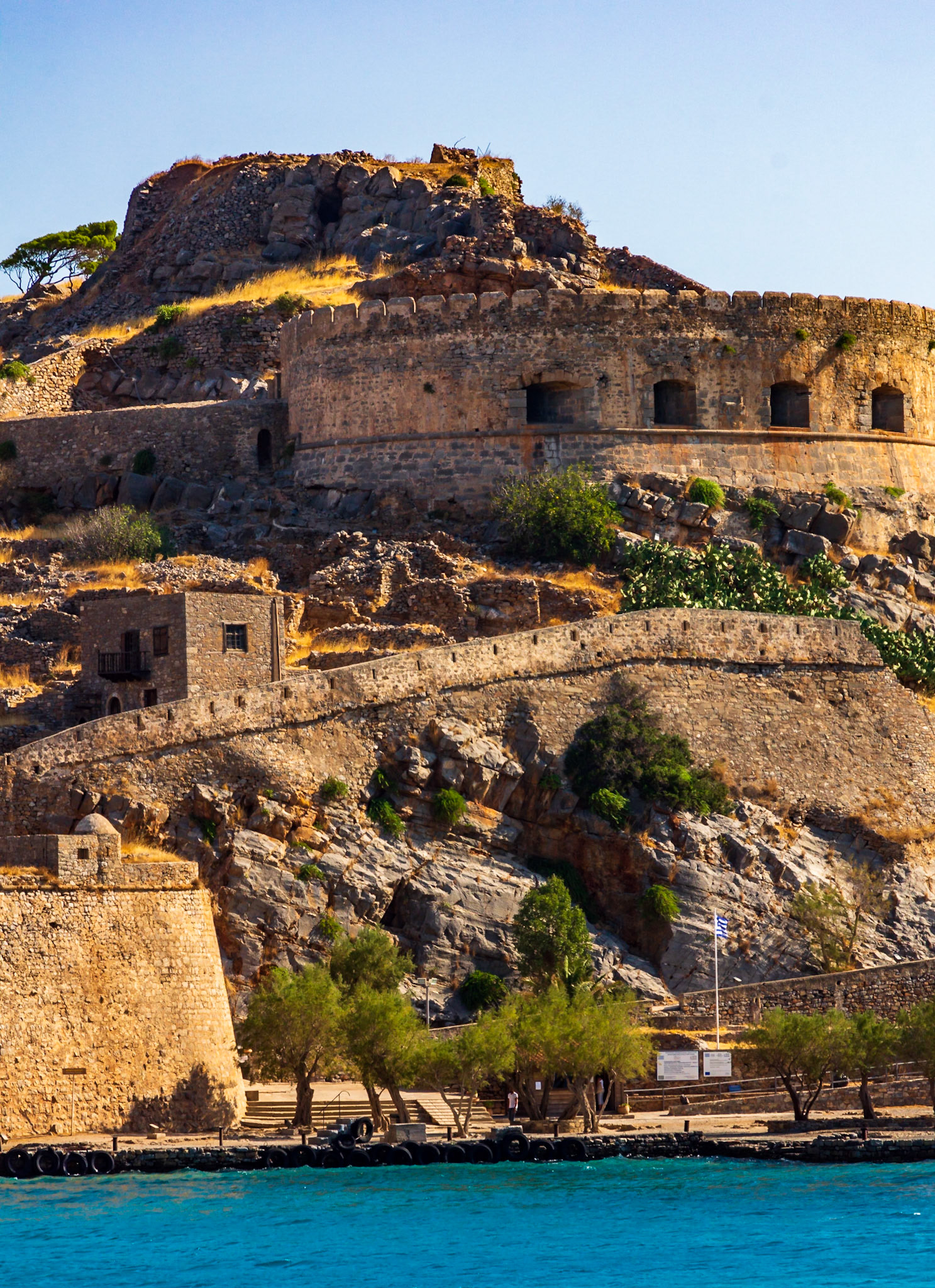 Was the fortified look intentional to deter visitors? I think so