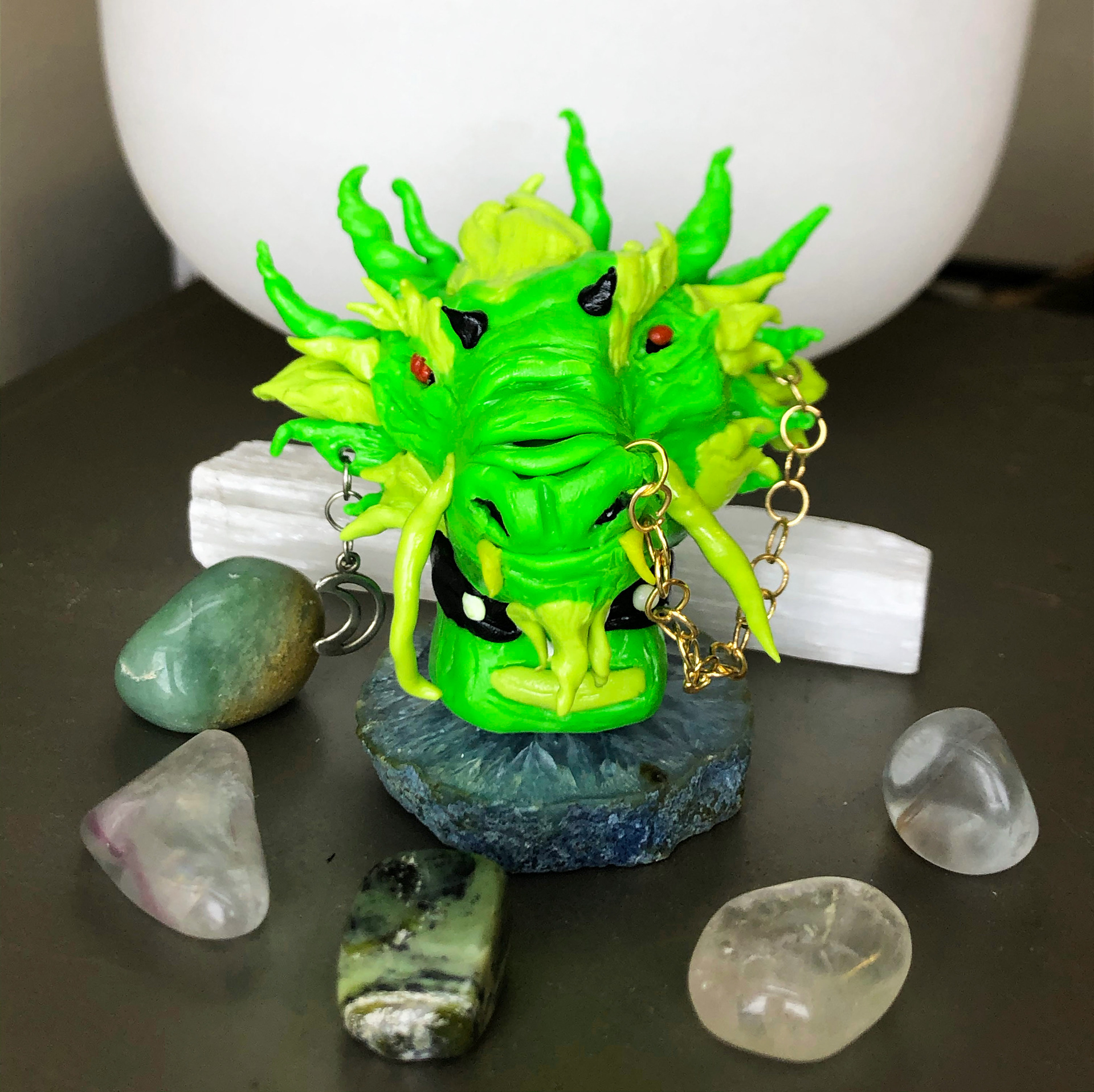 "altar animalz: leon the dragon" (commission, angle 2), 2020, polymer clay