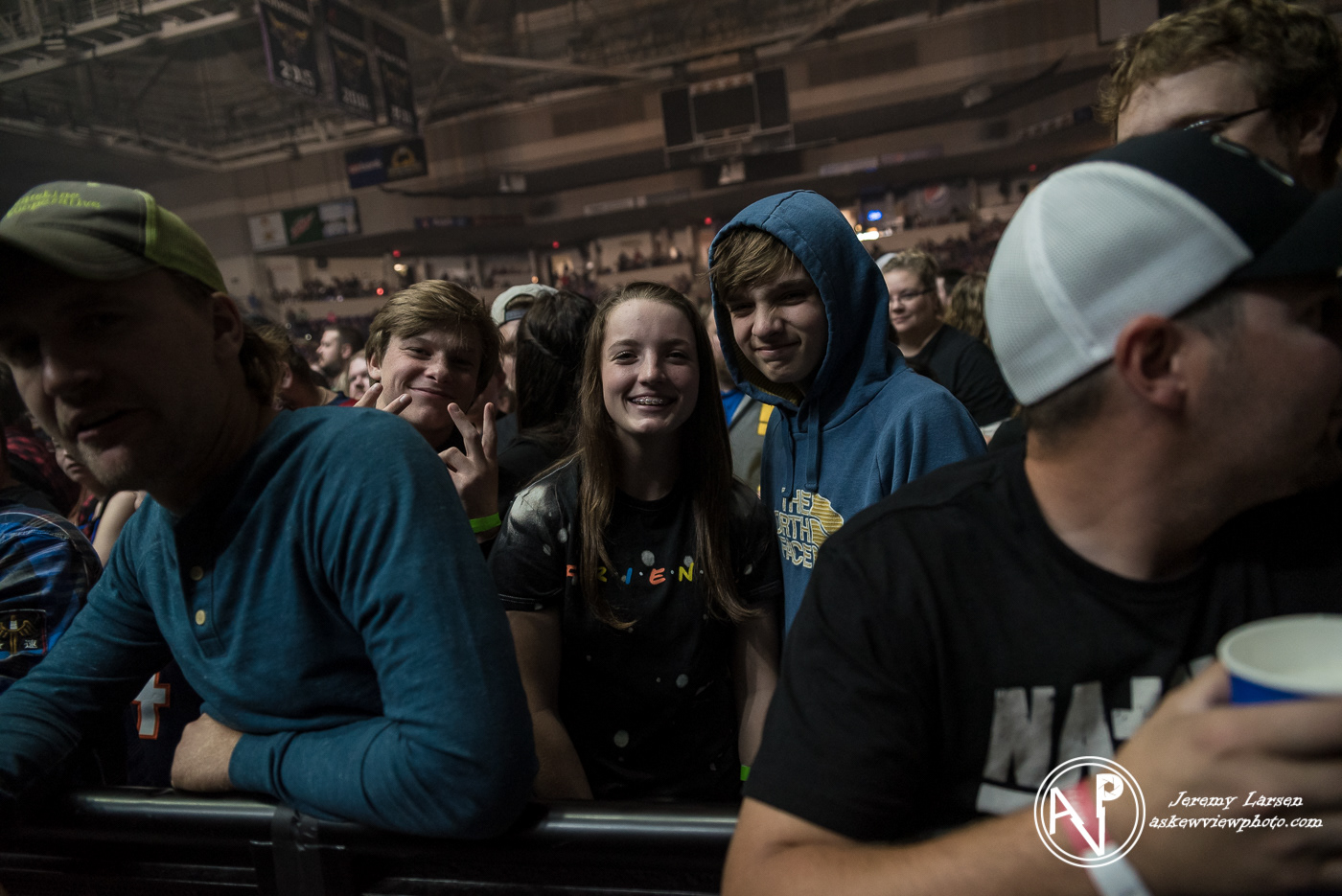 Crowd for Shinedown