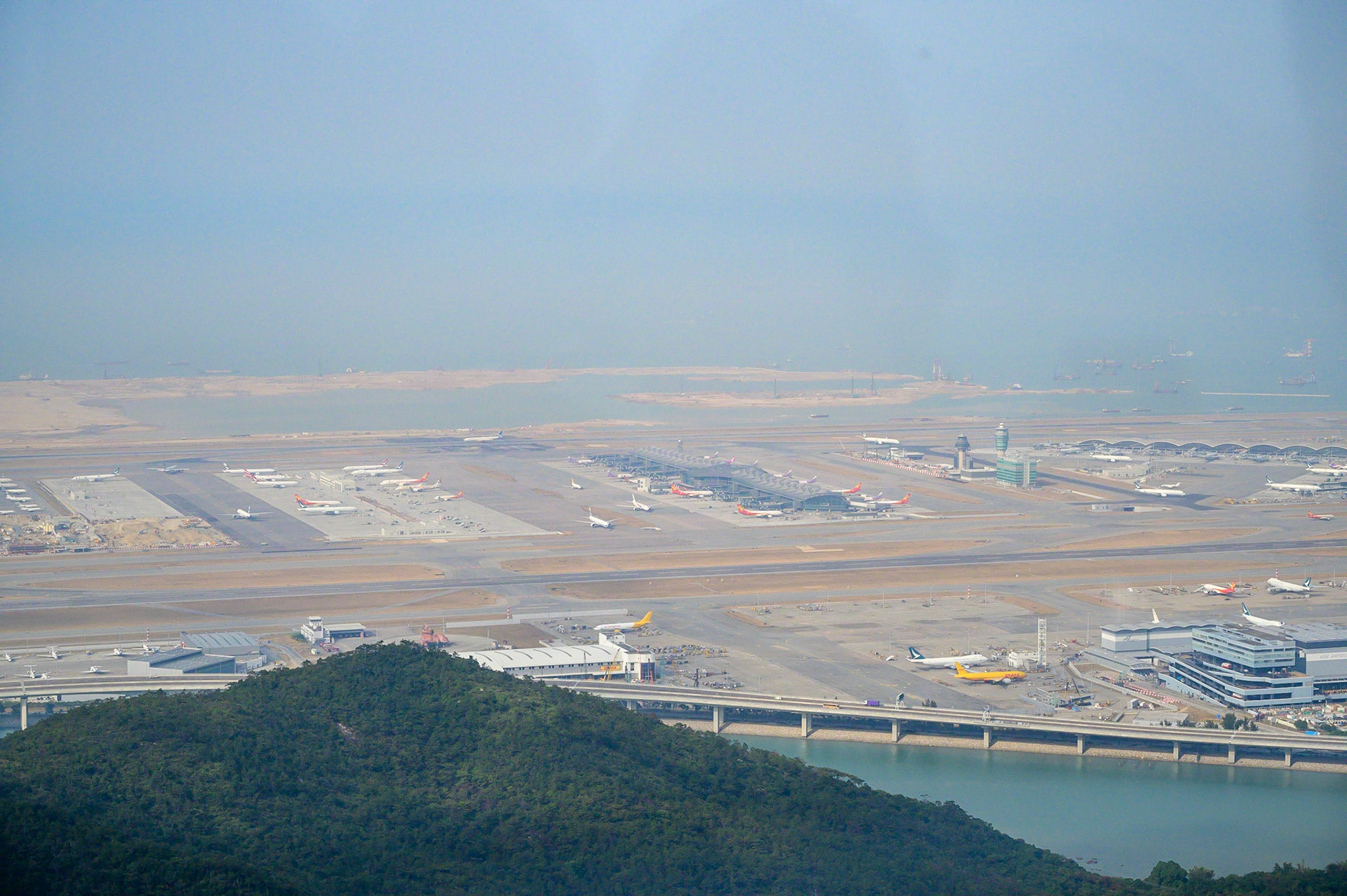 Nouvel Aéroport construit sur l'océan