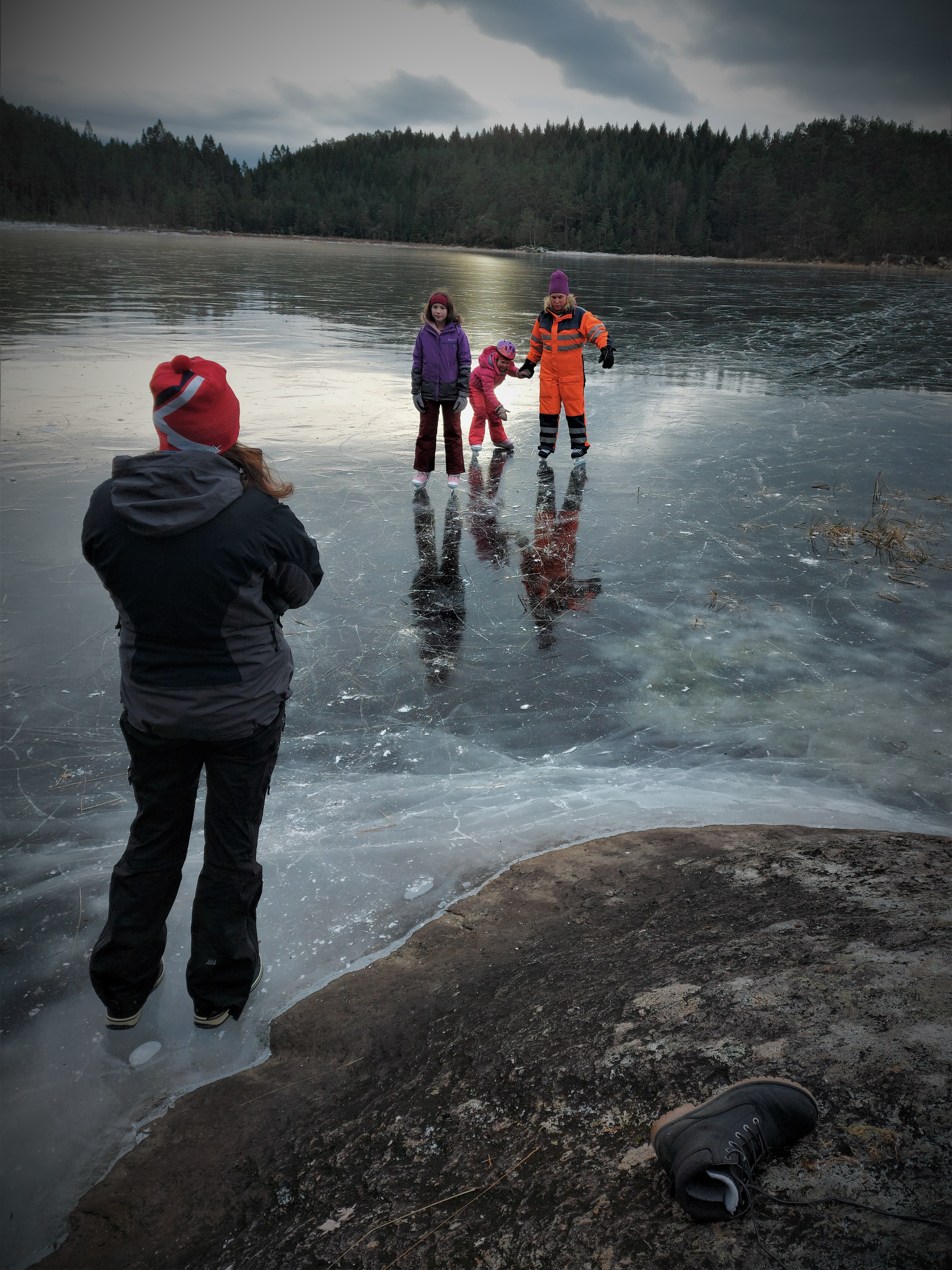 Eit sjeldant fotomotiv no for tida, så sjansen må nyttast.