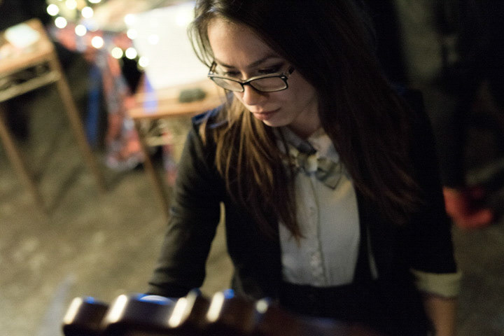 Sharon Lynn sketching.