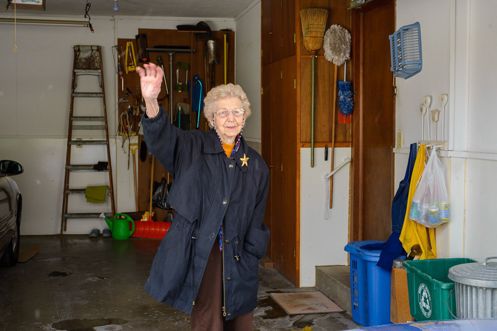 Leaving and waving, 11/2014
