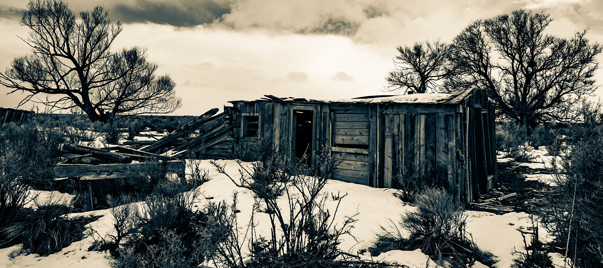 Colorado old cabin in the San Luis Valley