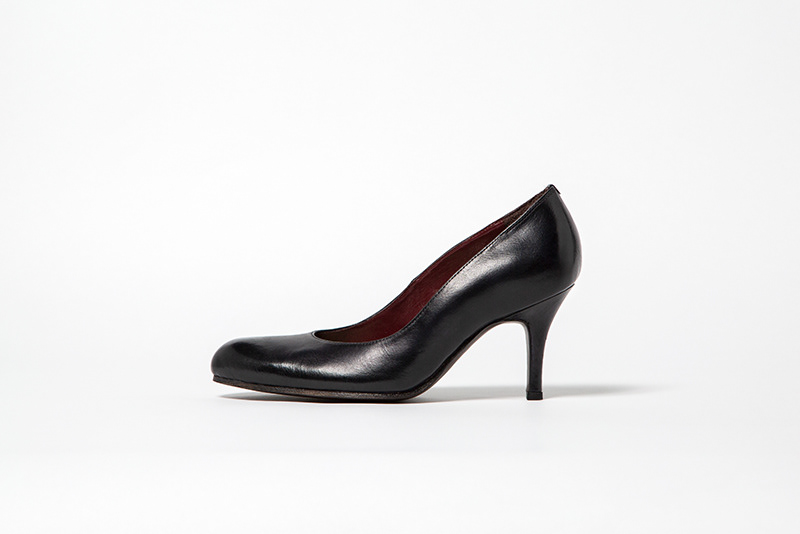 kayla ¥ 57,000- col:1701