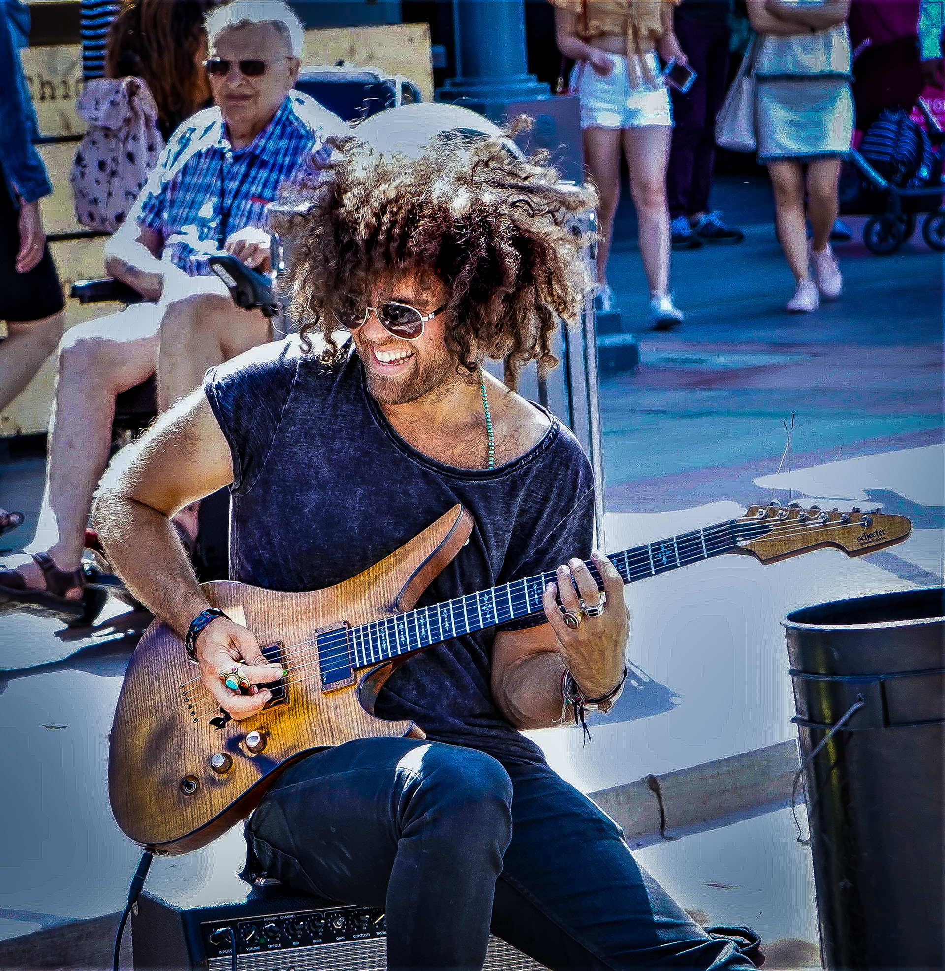 Street Artist, moments of sheer joy in Santa Monica, California