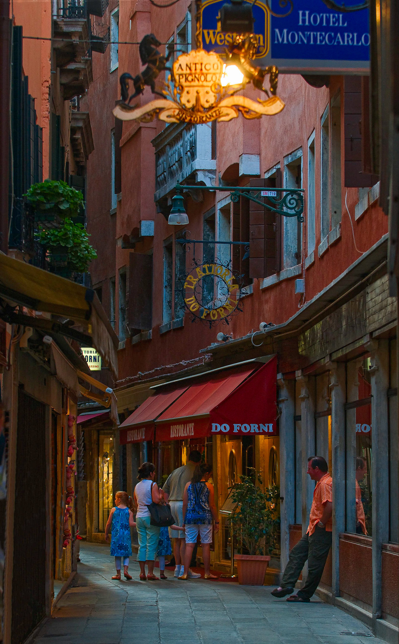 "Calle Specchieri", Venice, Italy, 2009