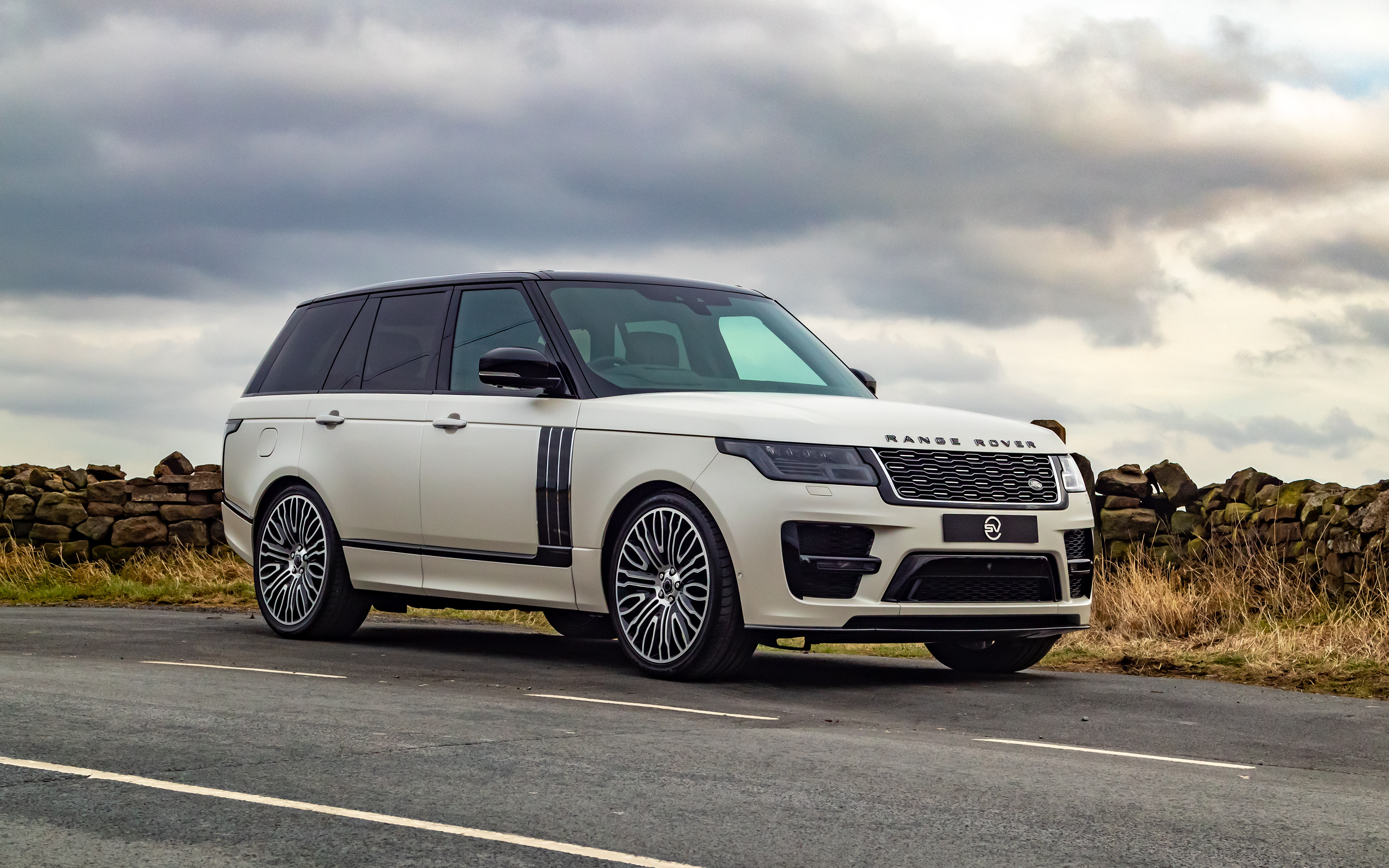 Range Rover SV Autobiography 2021