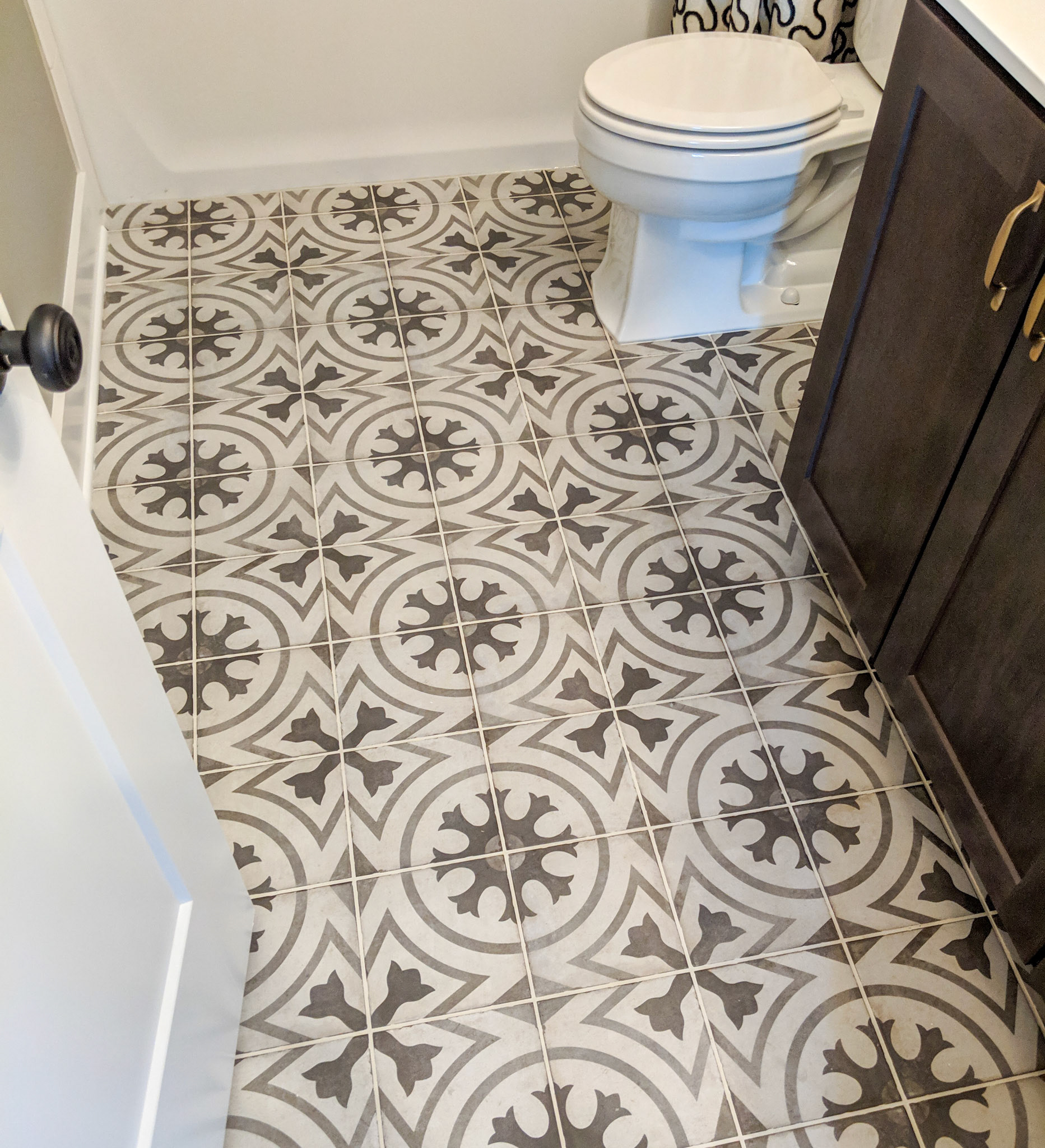 Personal Selections: Tile & lighting. Other selections made by Model Home Interiors.