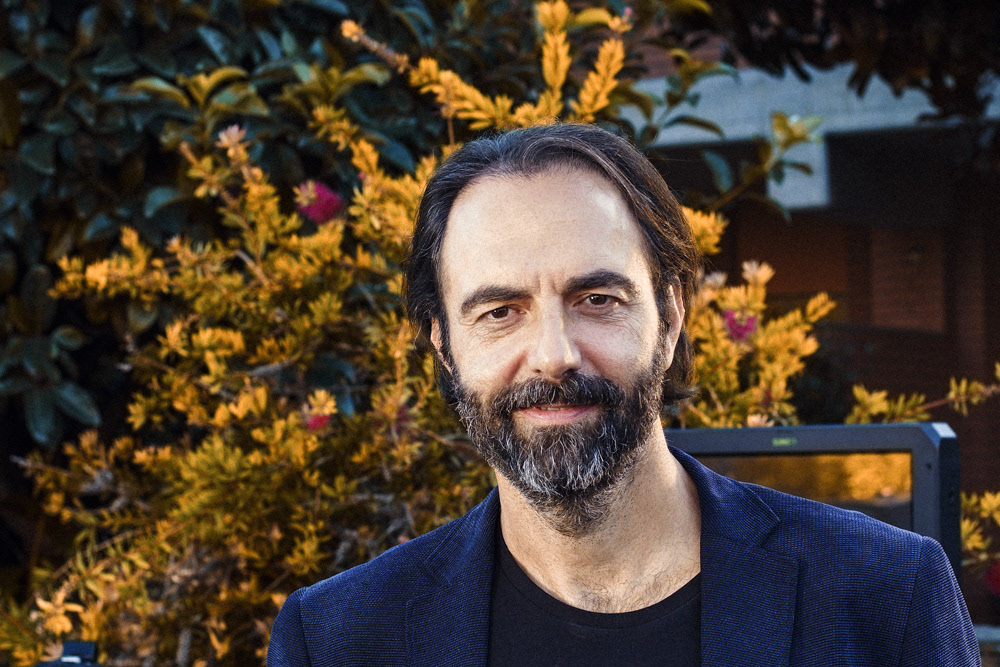 Neri Marcorè nel backstage della trasmissione Stati Generali di Serena Dandini