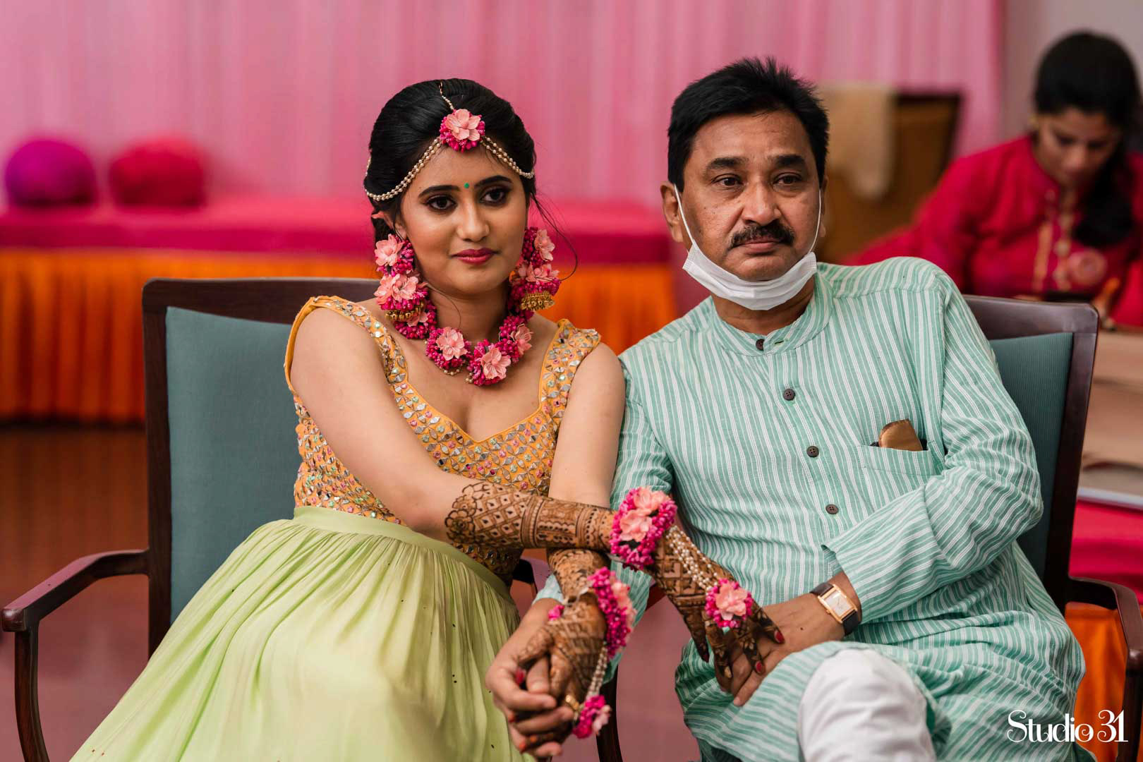 Emotional moments at a mehandi ceremony in Trident, Chennai