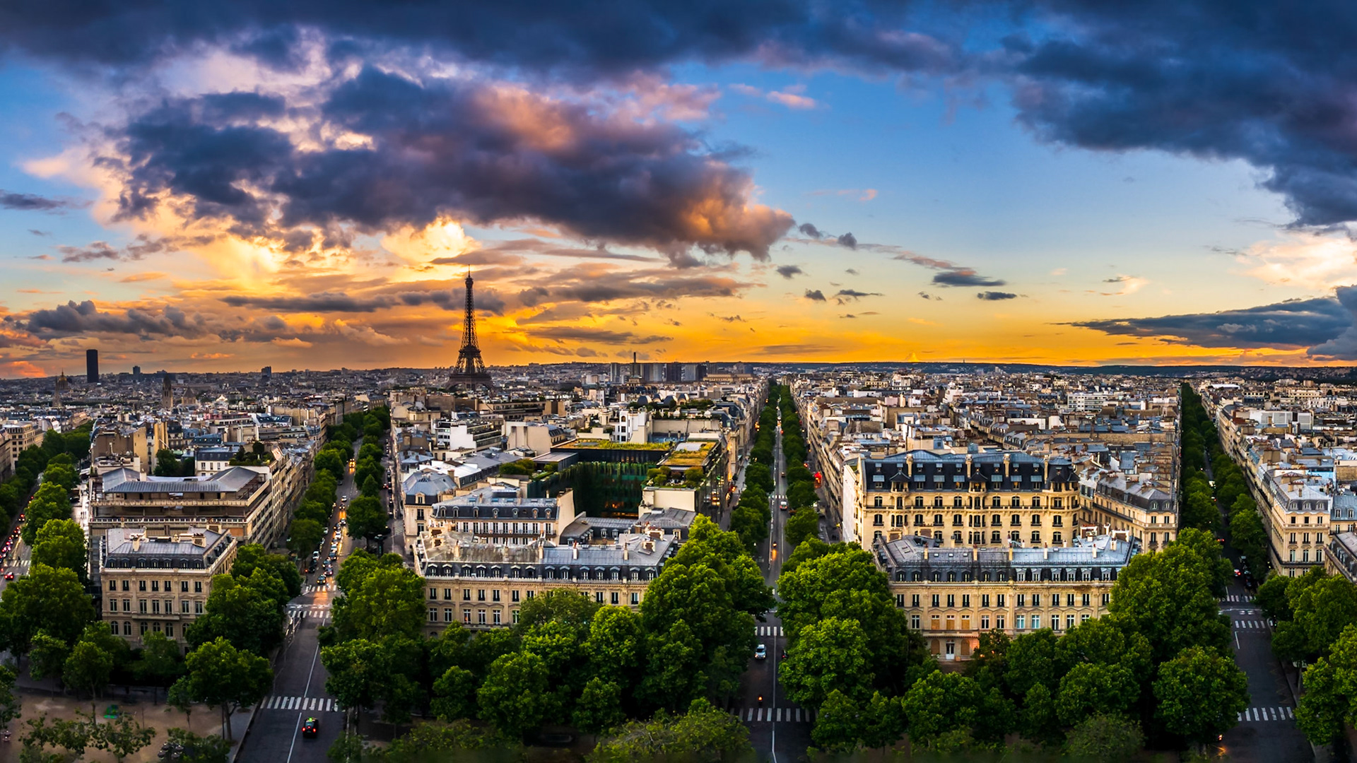 Paris, Juni-19