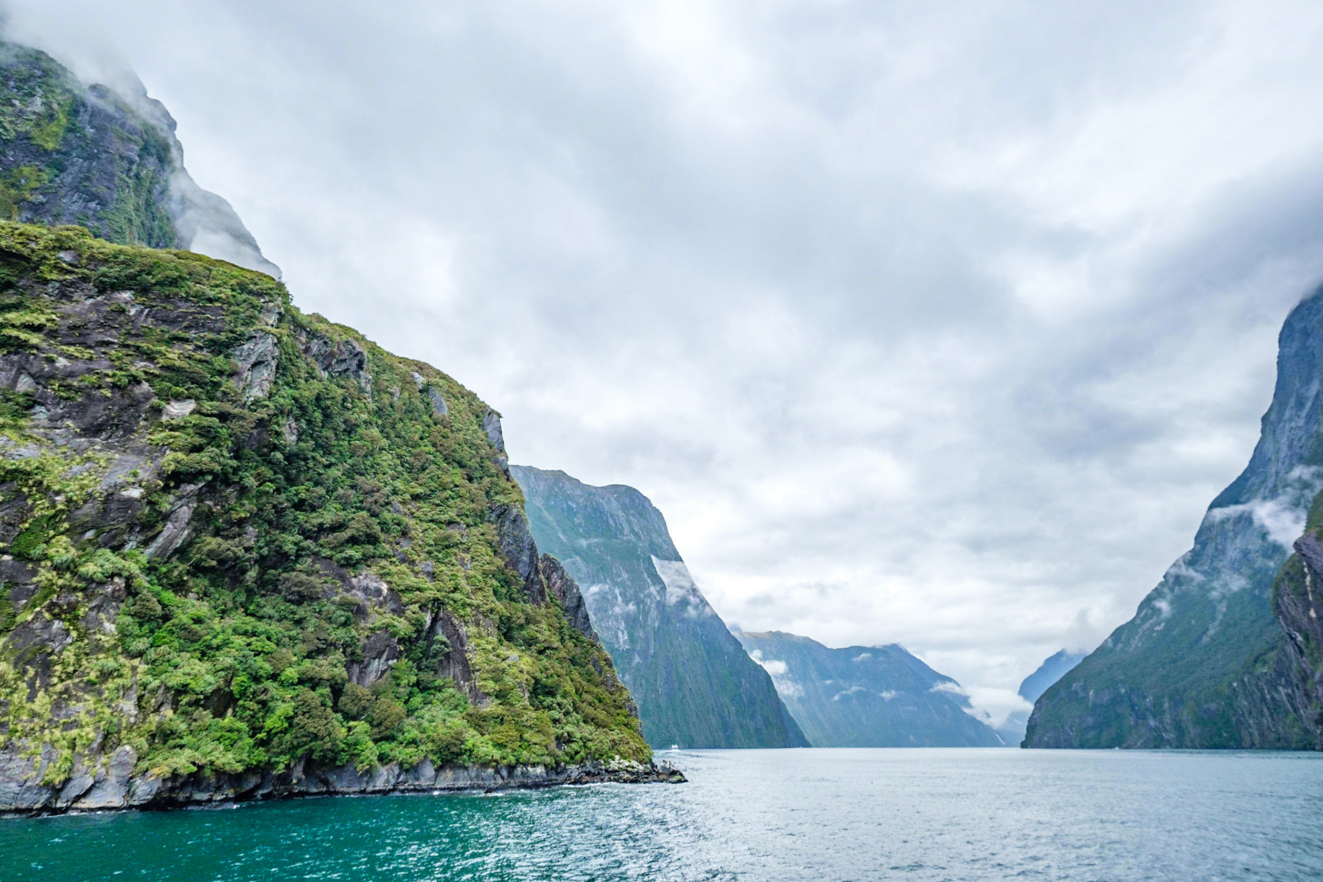 milford sound