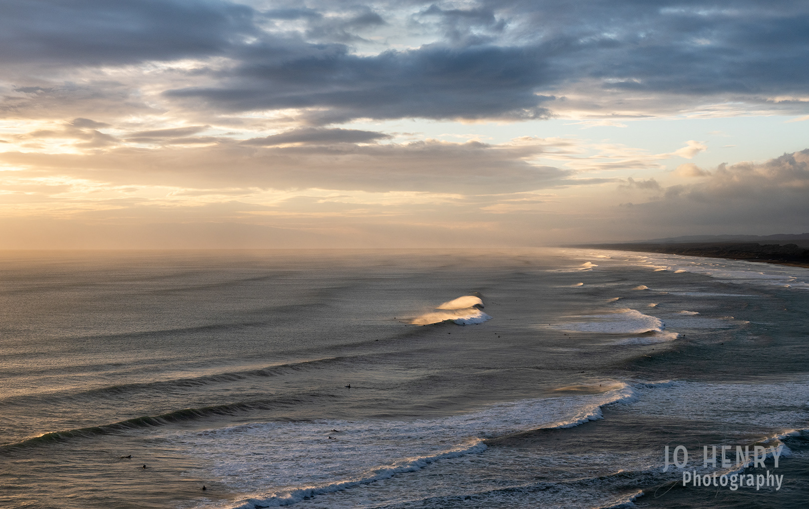 Last Light catching the Waves, Muriwai