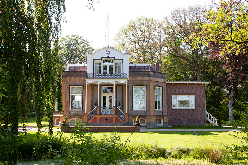 HB 001
