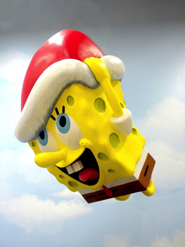 SpongeBob balloon photo.