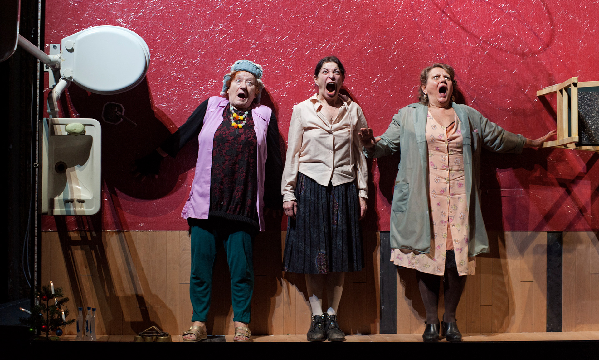 Carmen-Maja Antoni, Ursula Höpfner-Tabori, Swetlana Schönfeld in DIE PRÄSIDENTINNEN