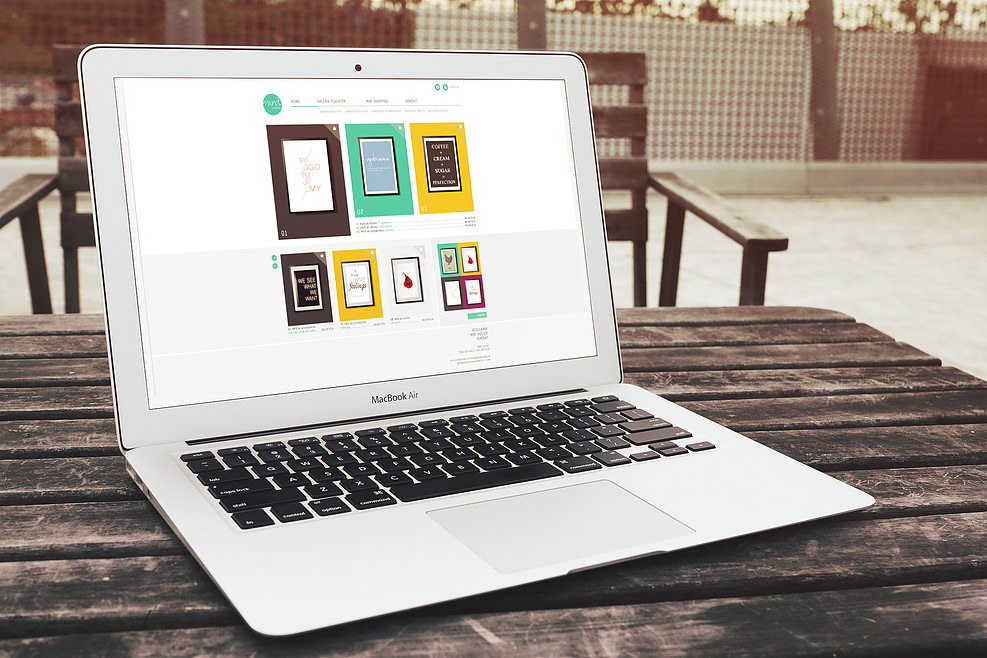 mintposter// website layout design