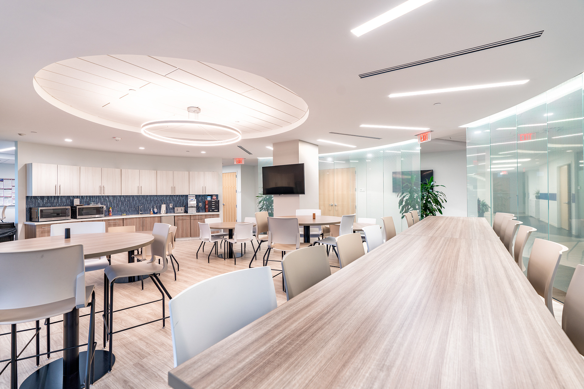 581 Main St. Woodbridge NJ