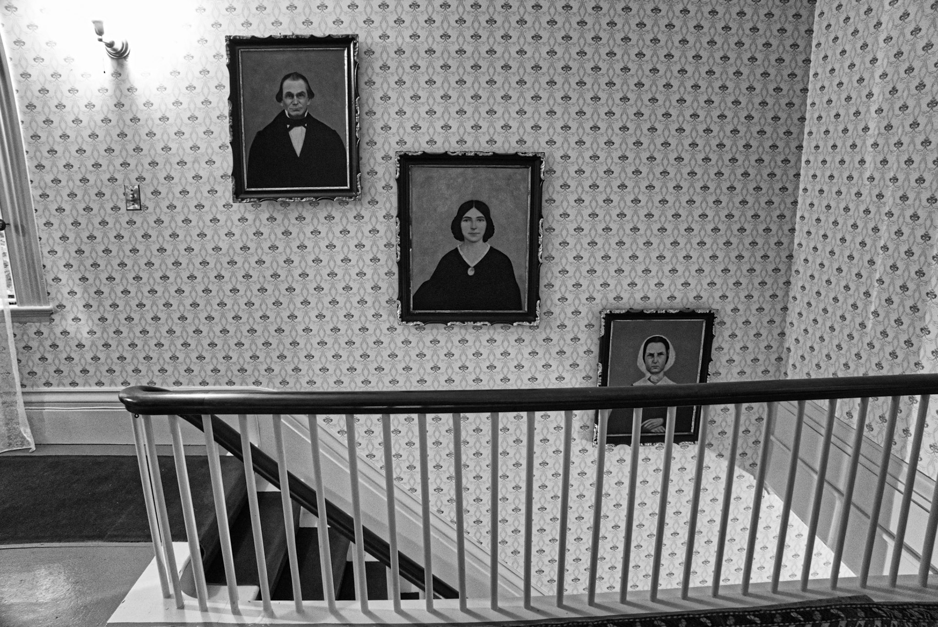 Black & White 00325
