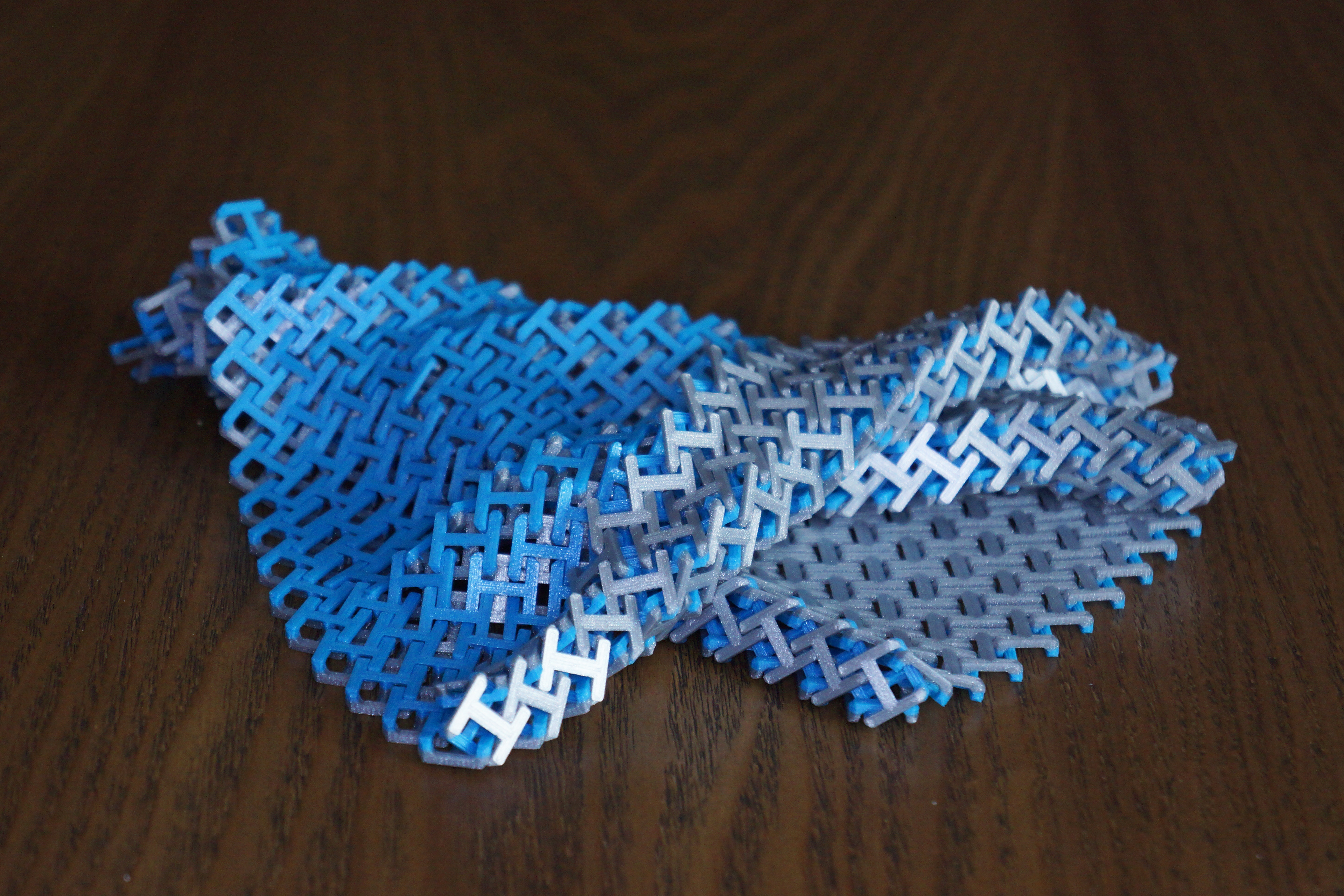 Chain mail/fabric (2 colours)