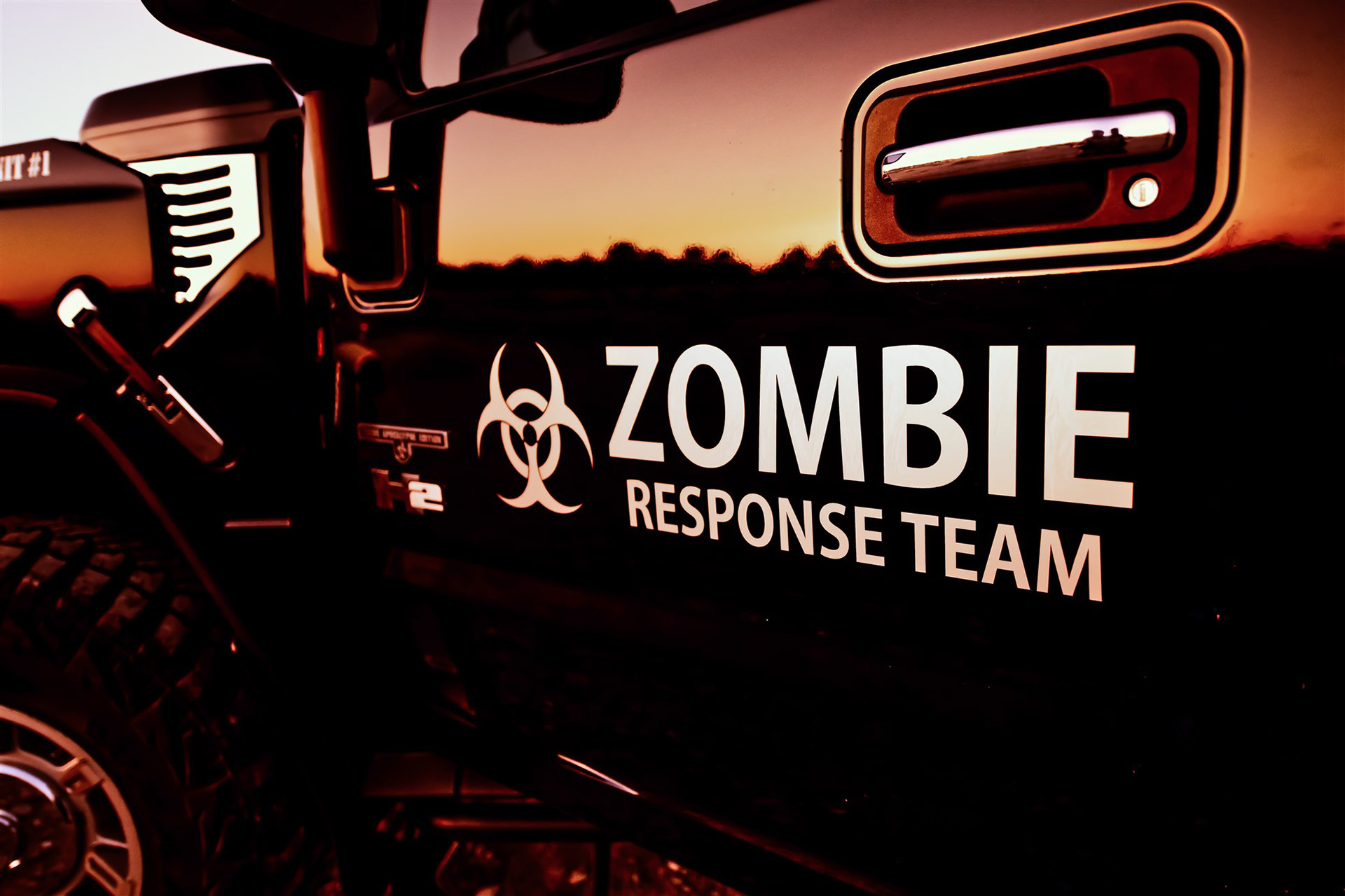 Jon Dize's Hummer H2 aka KONG dressed for Zombie Photo Shoot (Postponed due to Covid 19)