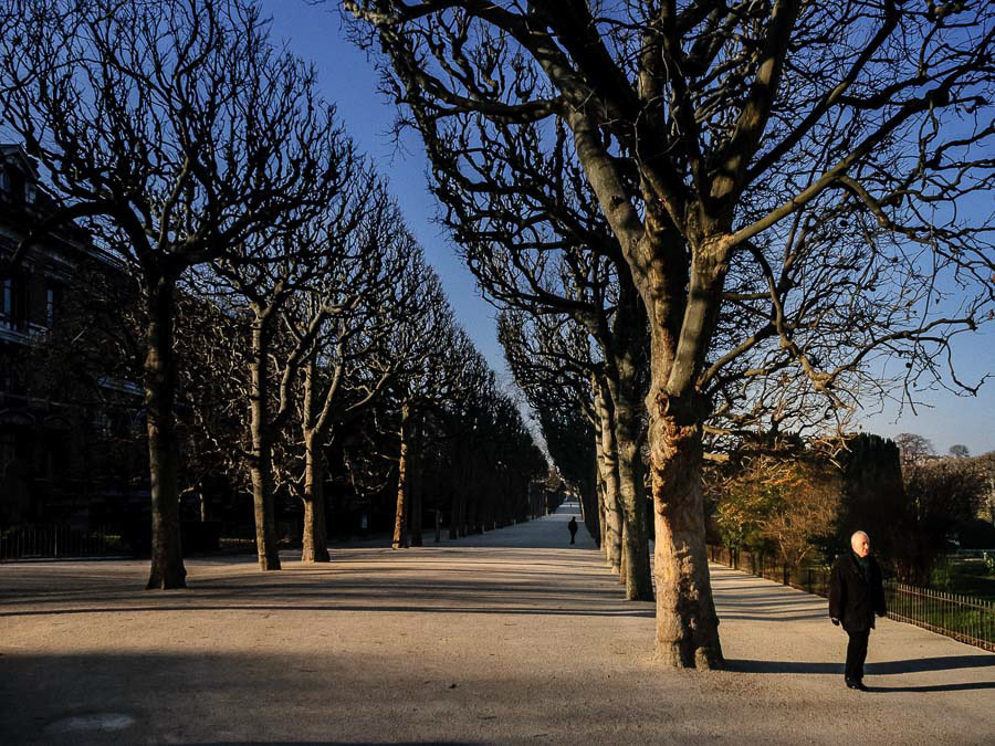 2 PARIS