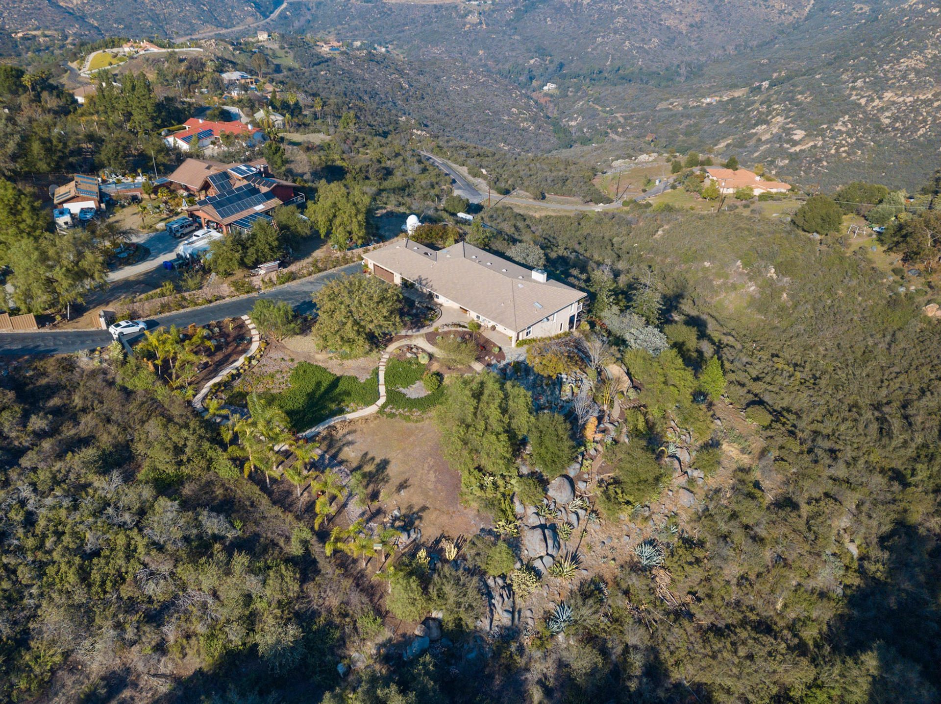 9889 Oat Hill Rd
