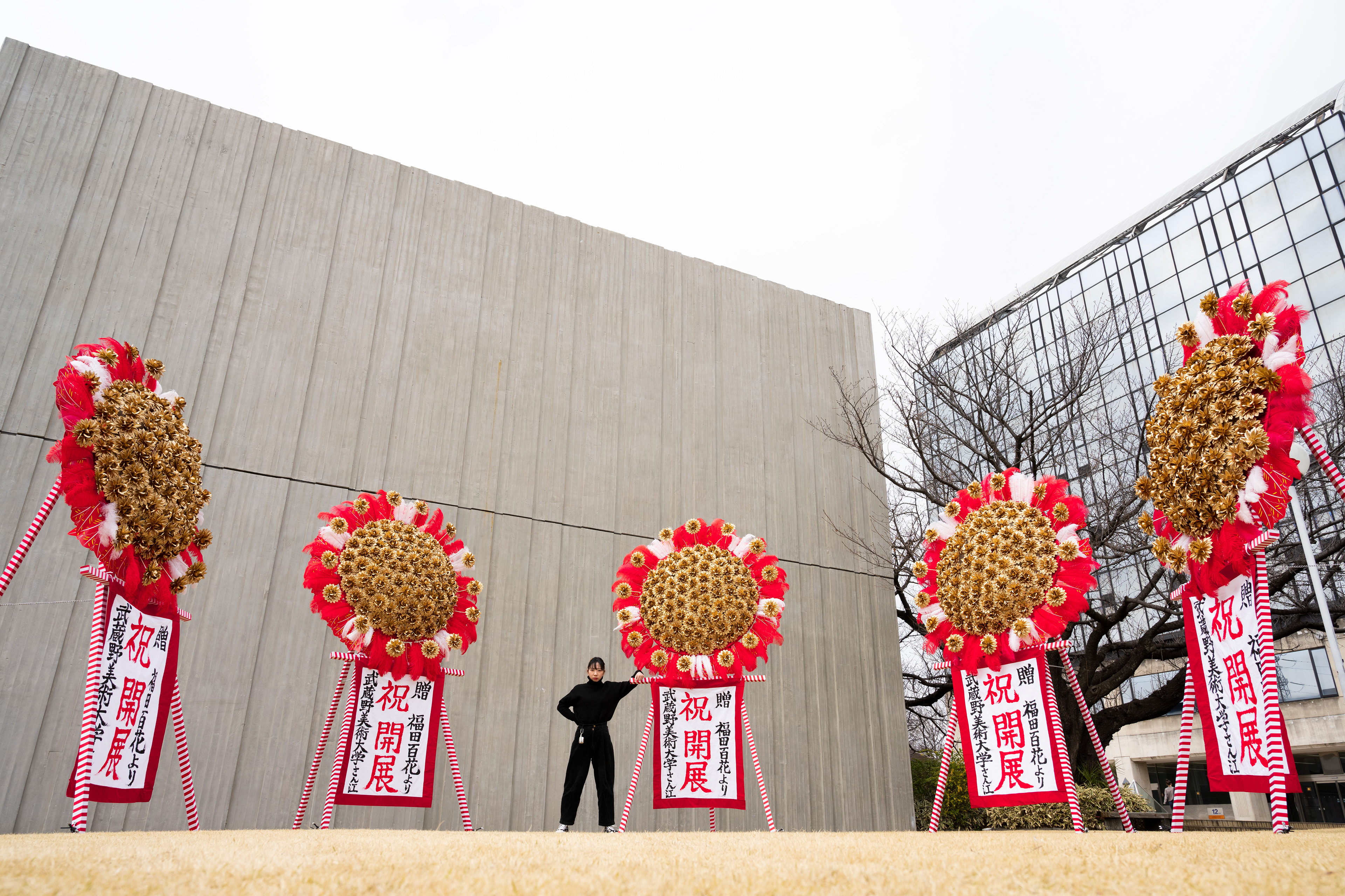 Momoka Fukuda 卒業制作 開展祝い