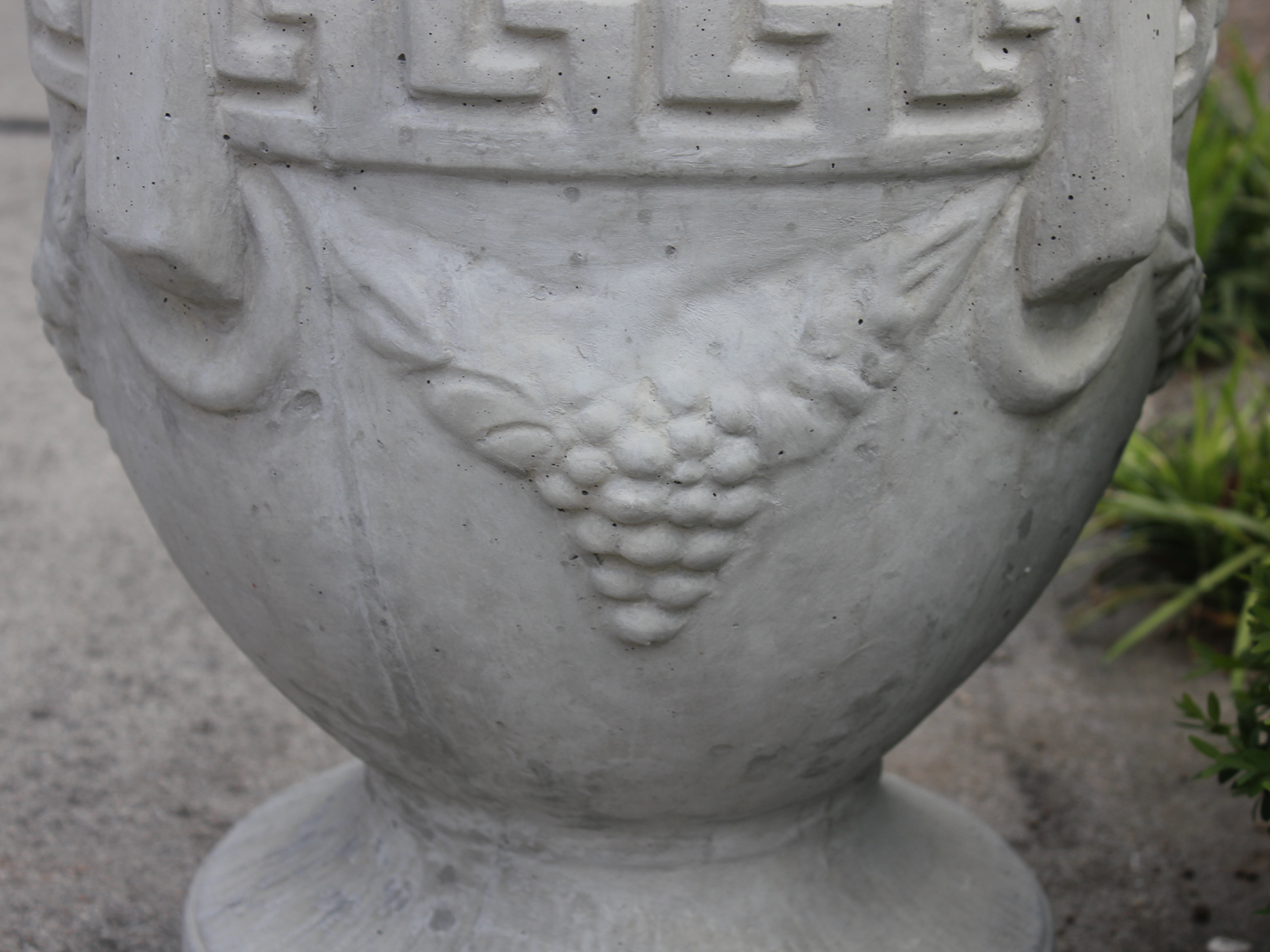 John's Concrete Art Grecian Flower Pot
