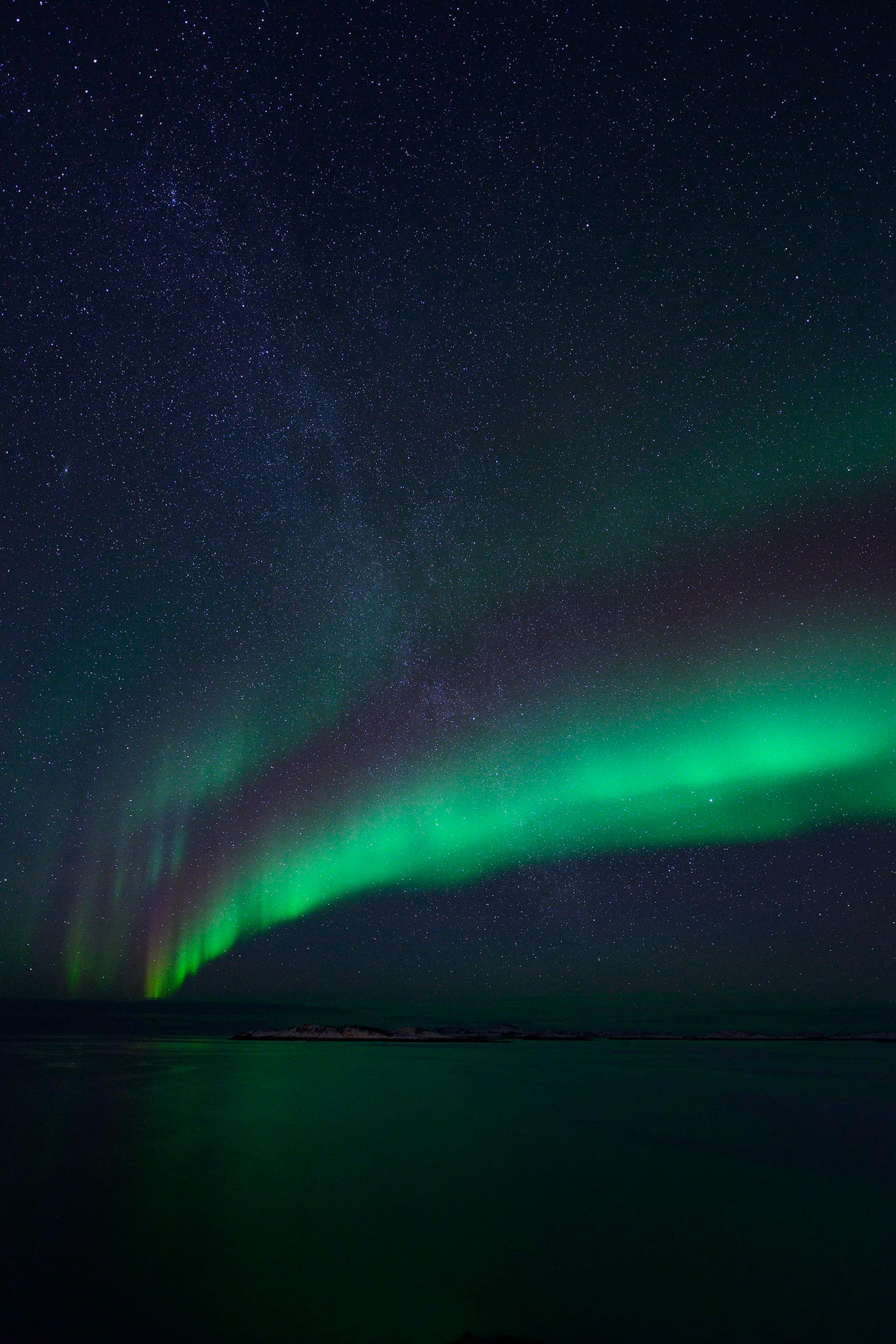 Crossing roads - Hamn - Senja - Norway | Alexis Dubois